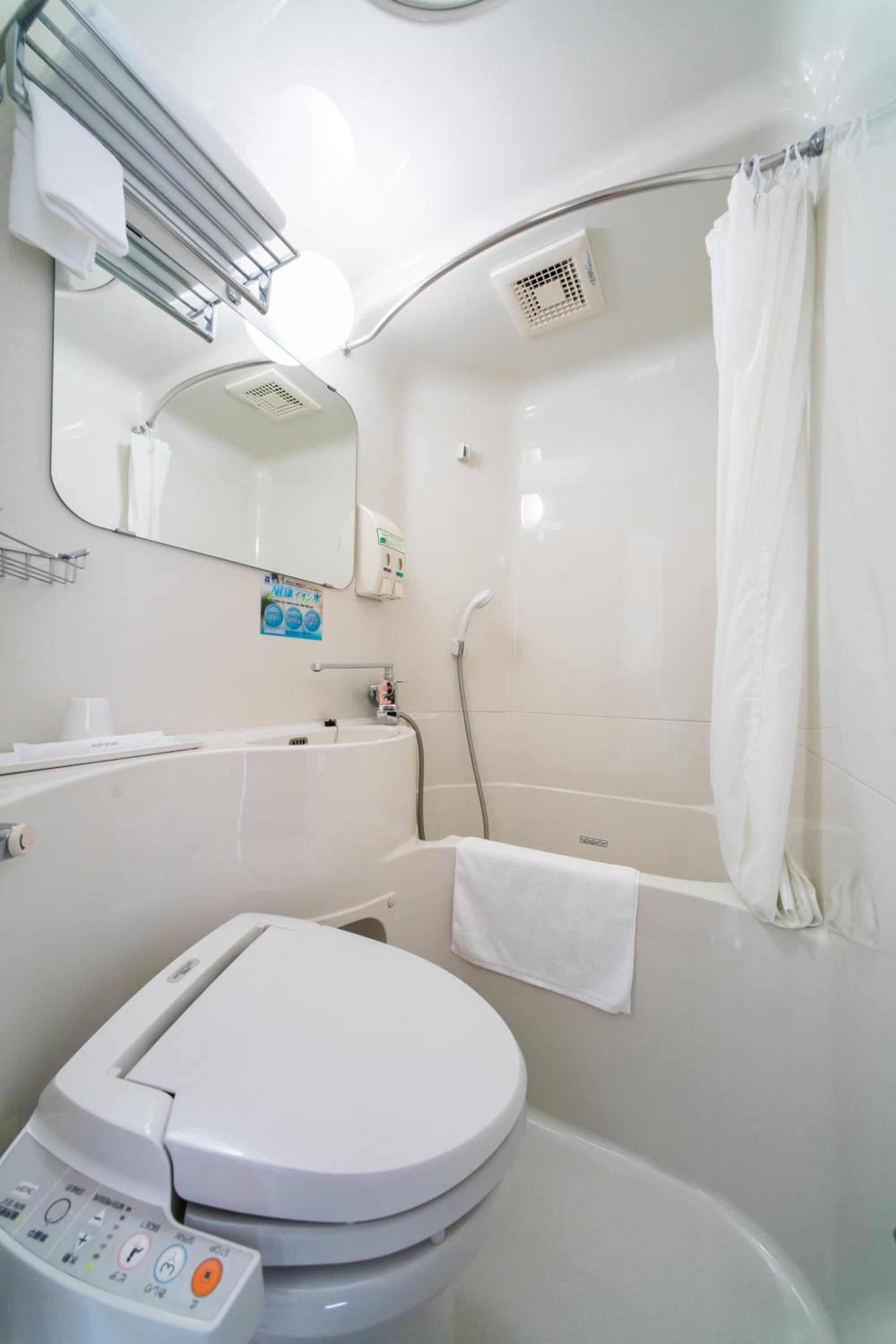 Double Room - Non-Smoking - Photo 7