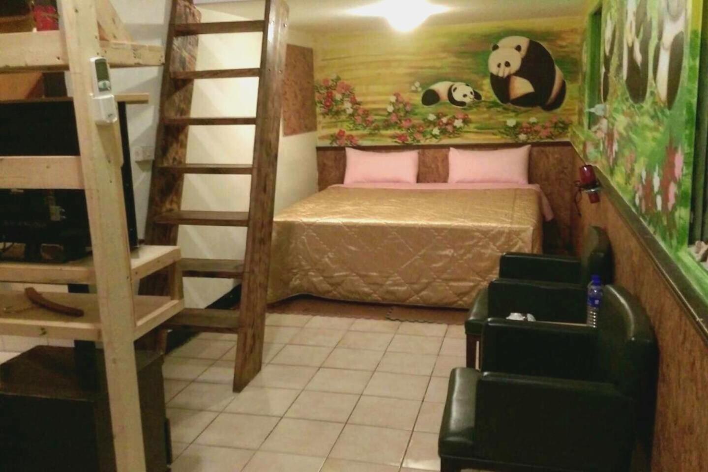 Double Room with Private Bathroom photo 1