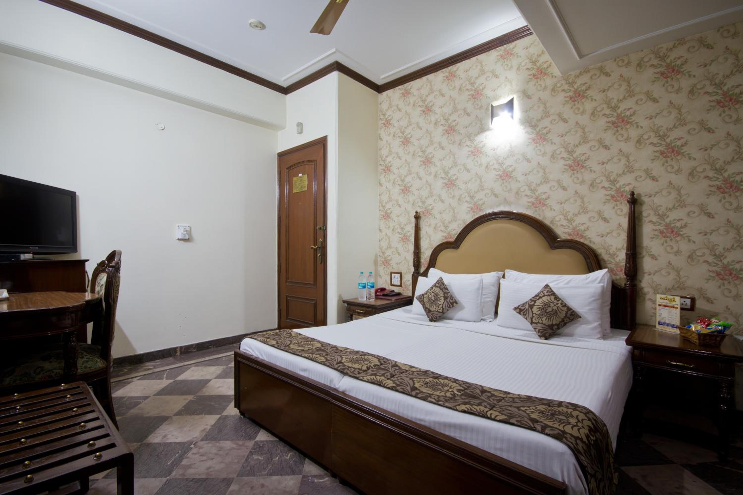 Superior Double Room photo 2