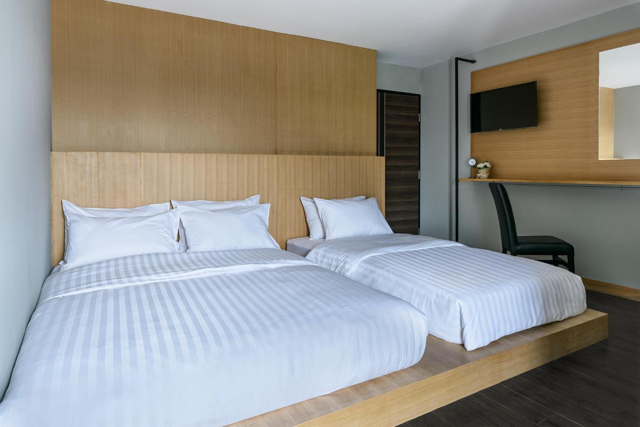 Triple Room with Bathroom photo 1