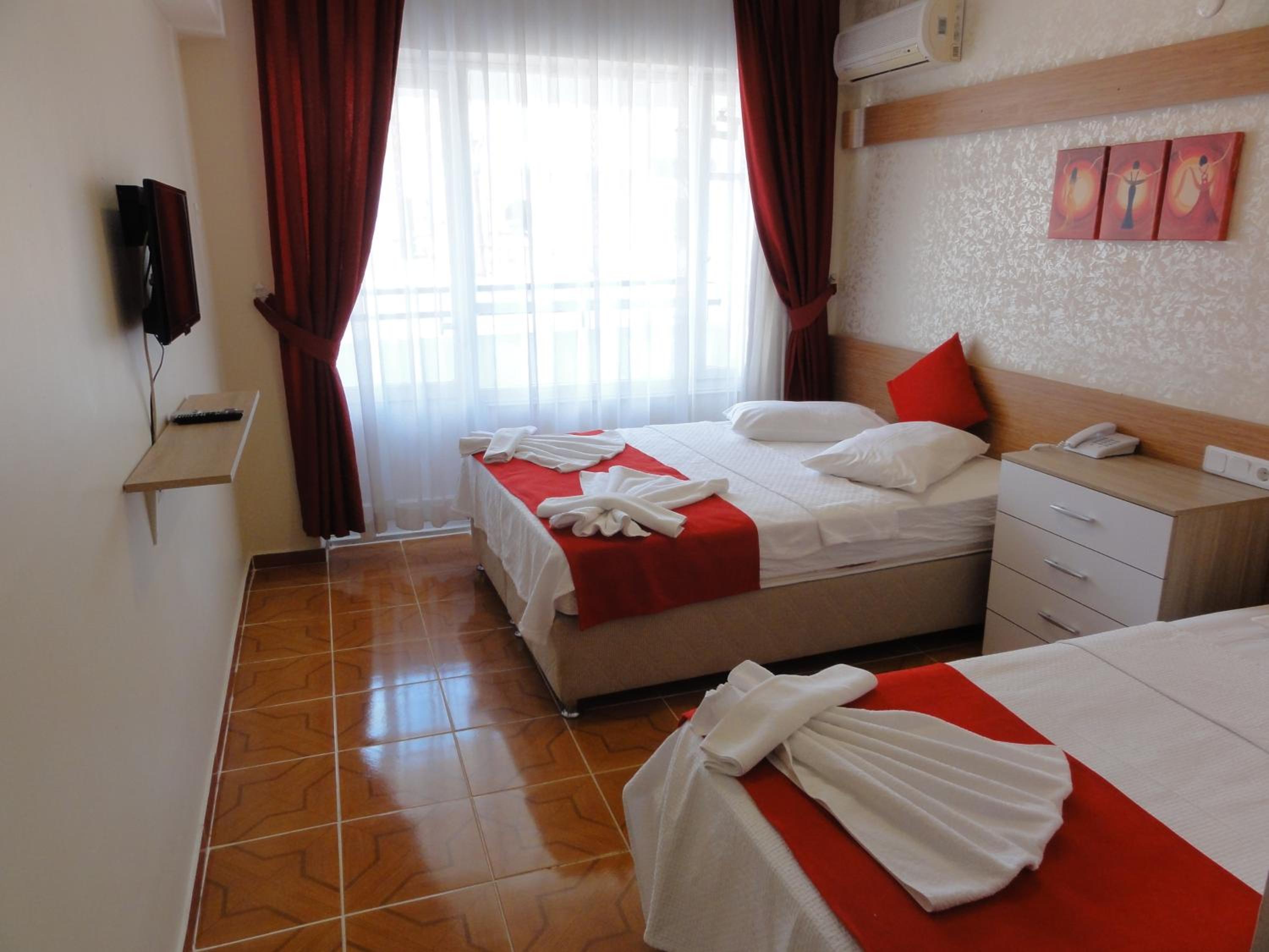 Triple Room - Photo 20