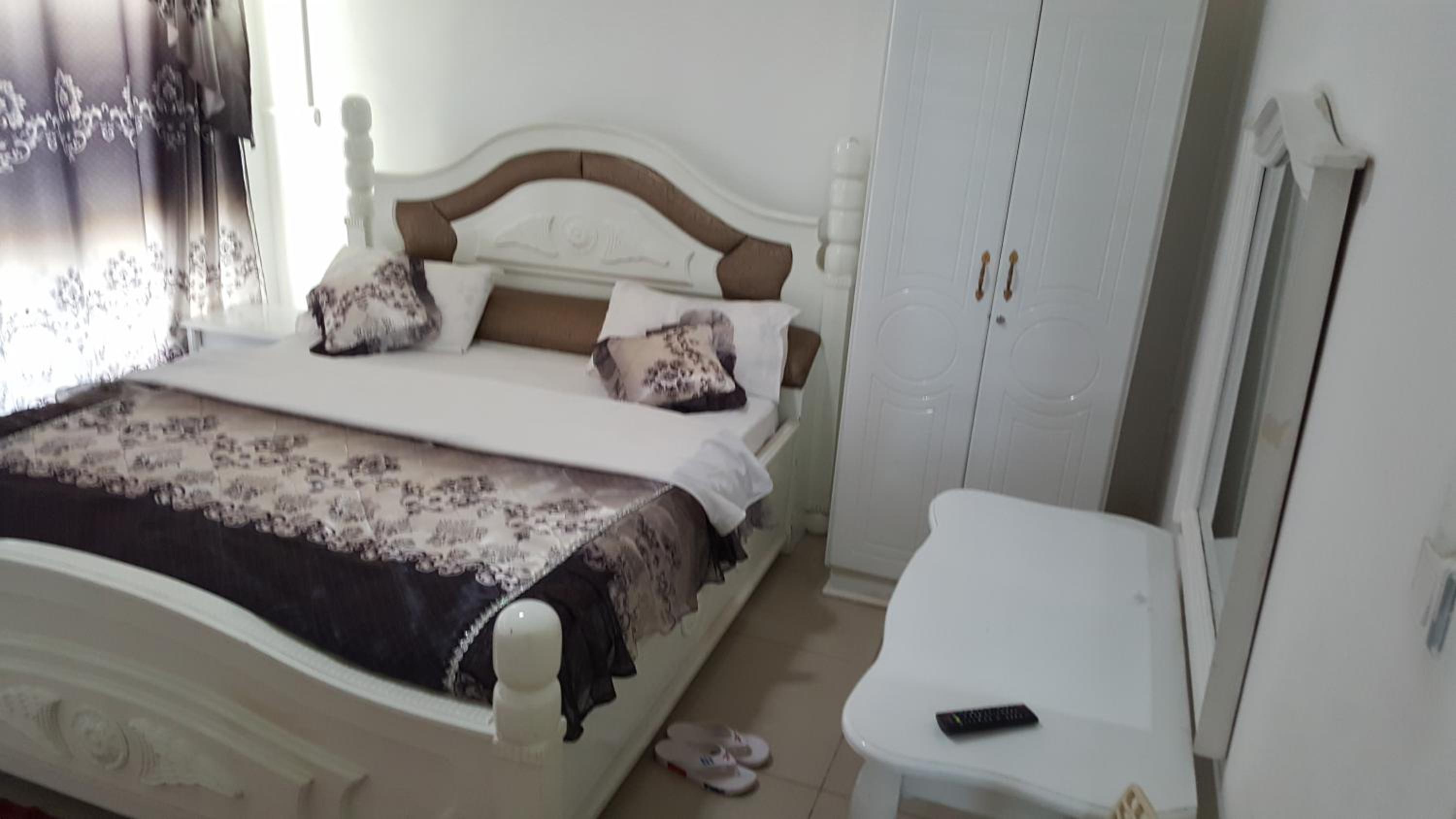 Standard Queen Room photo 3