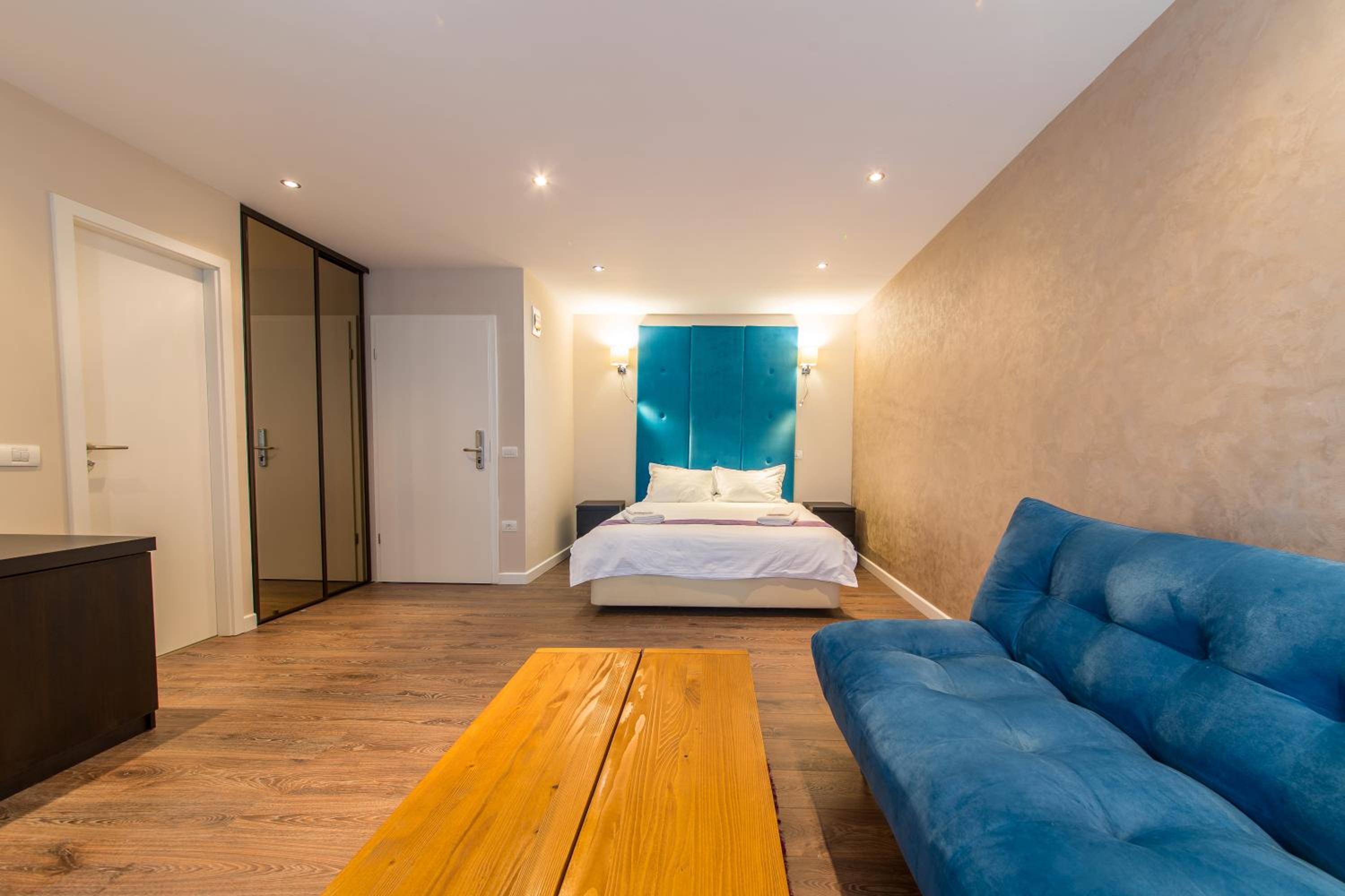 Junior Suite with Balcony photo 1