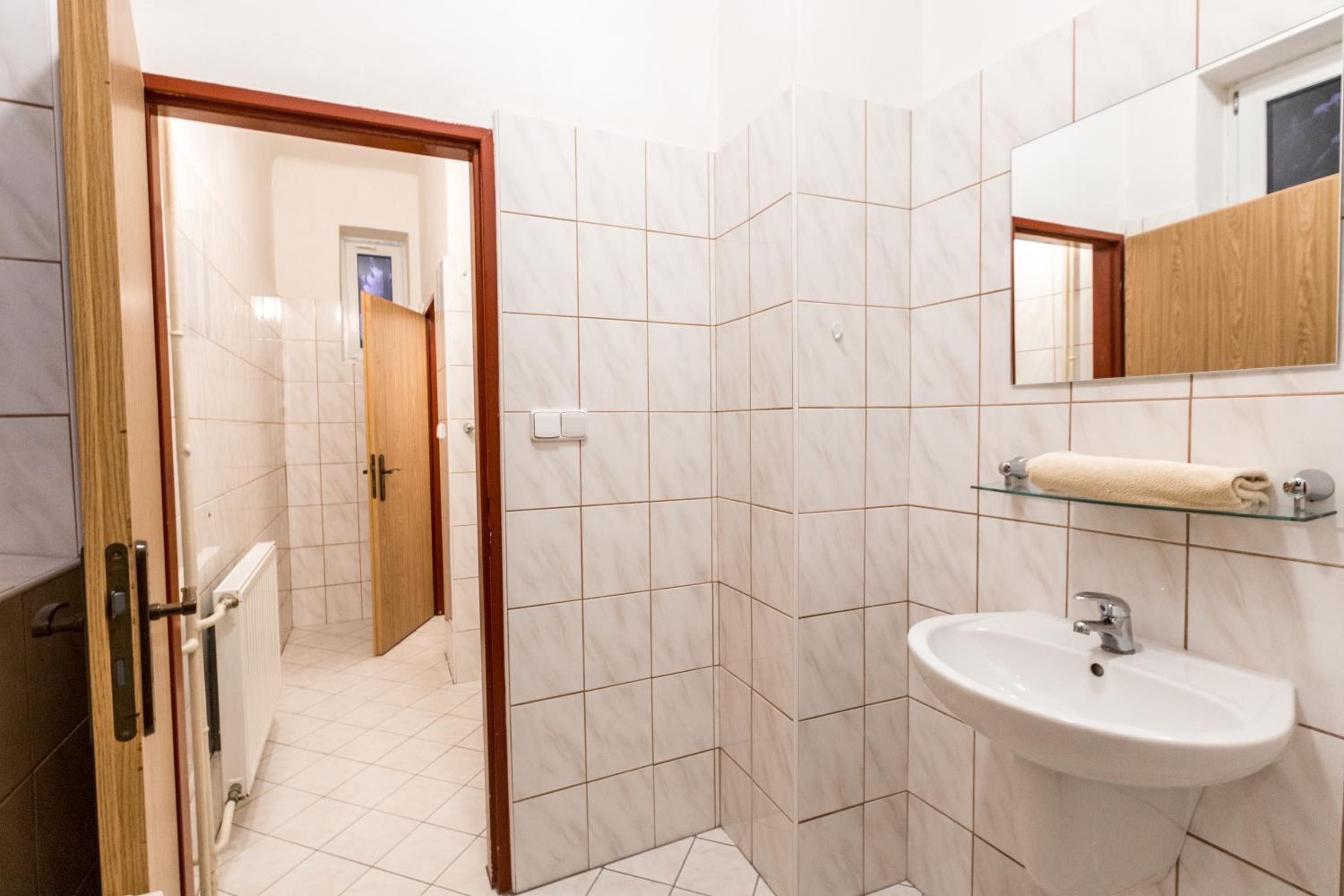 Double or Twin Room with Mountain View photo 3