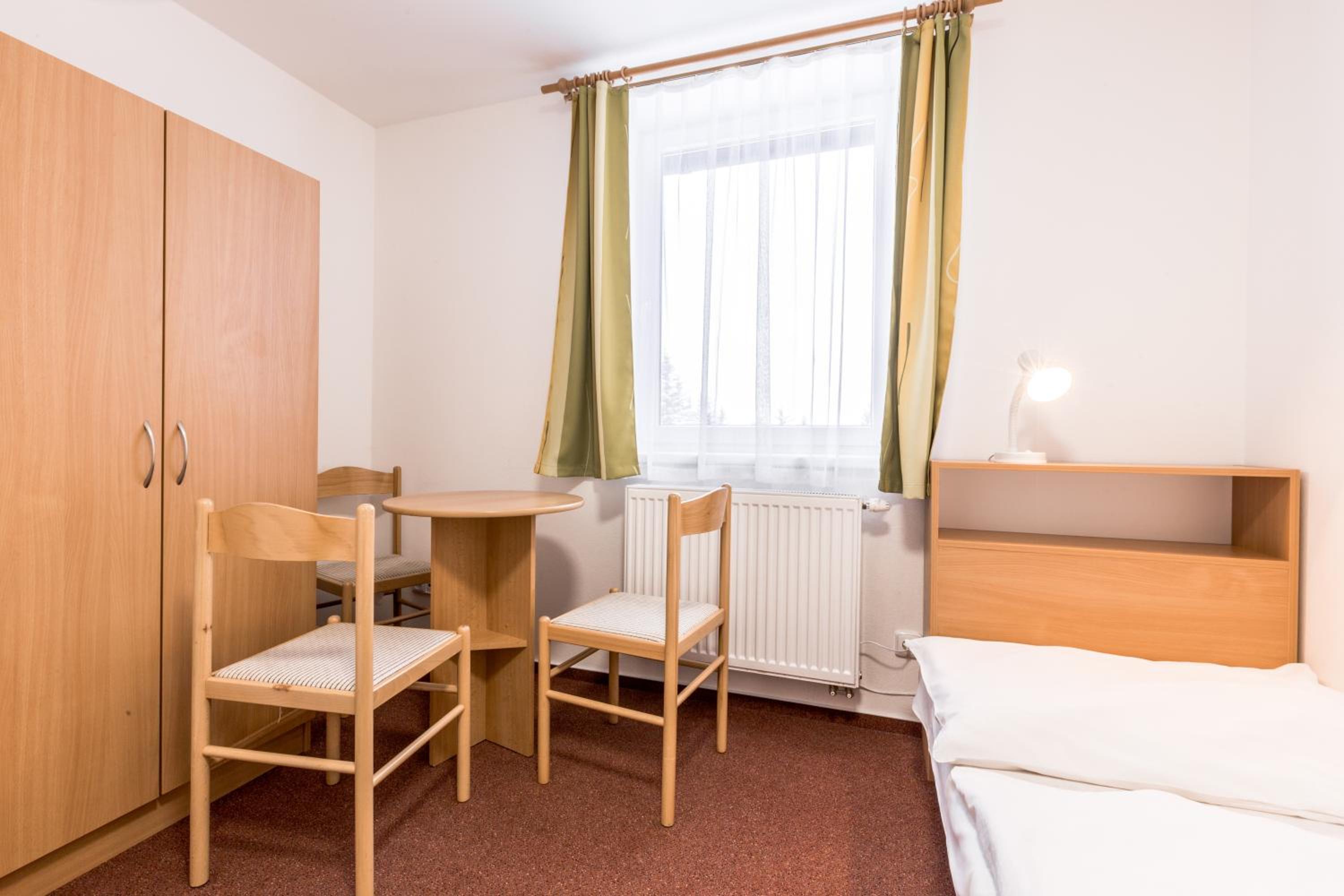 Two-Bedroom Suite photo 3