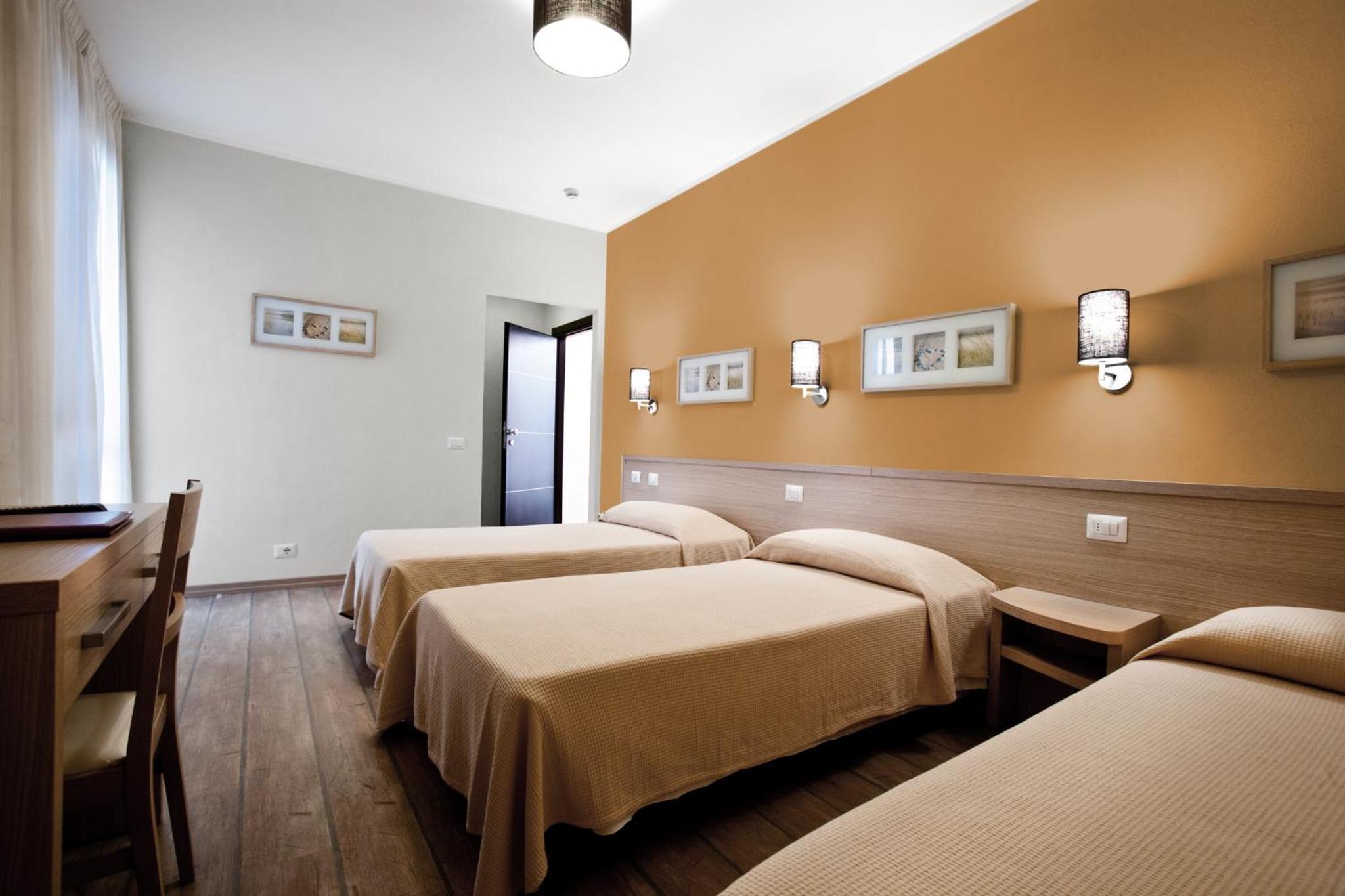 Triple Room photo 3