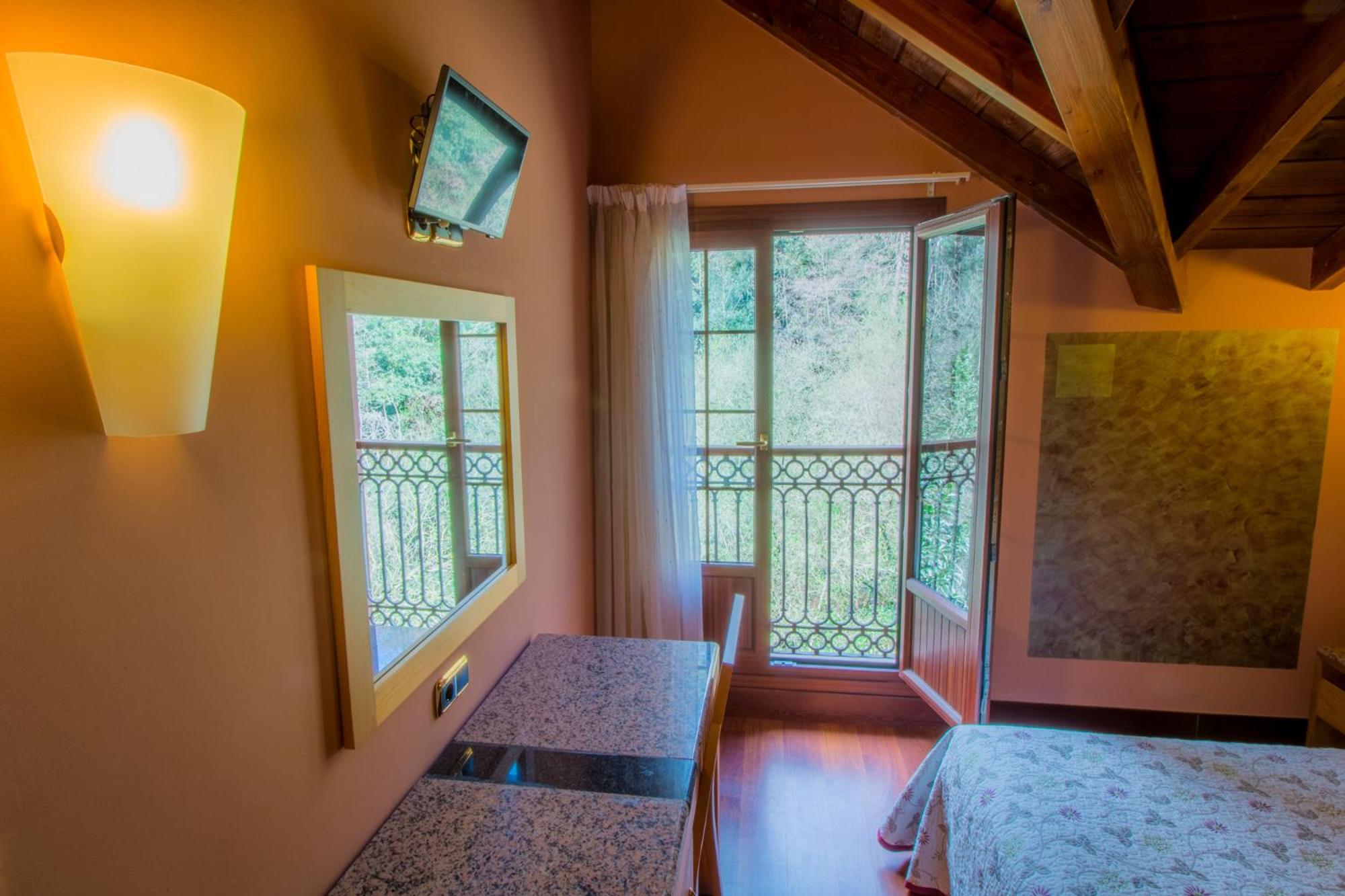 Superior Queen Room - Photo 1