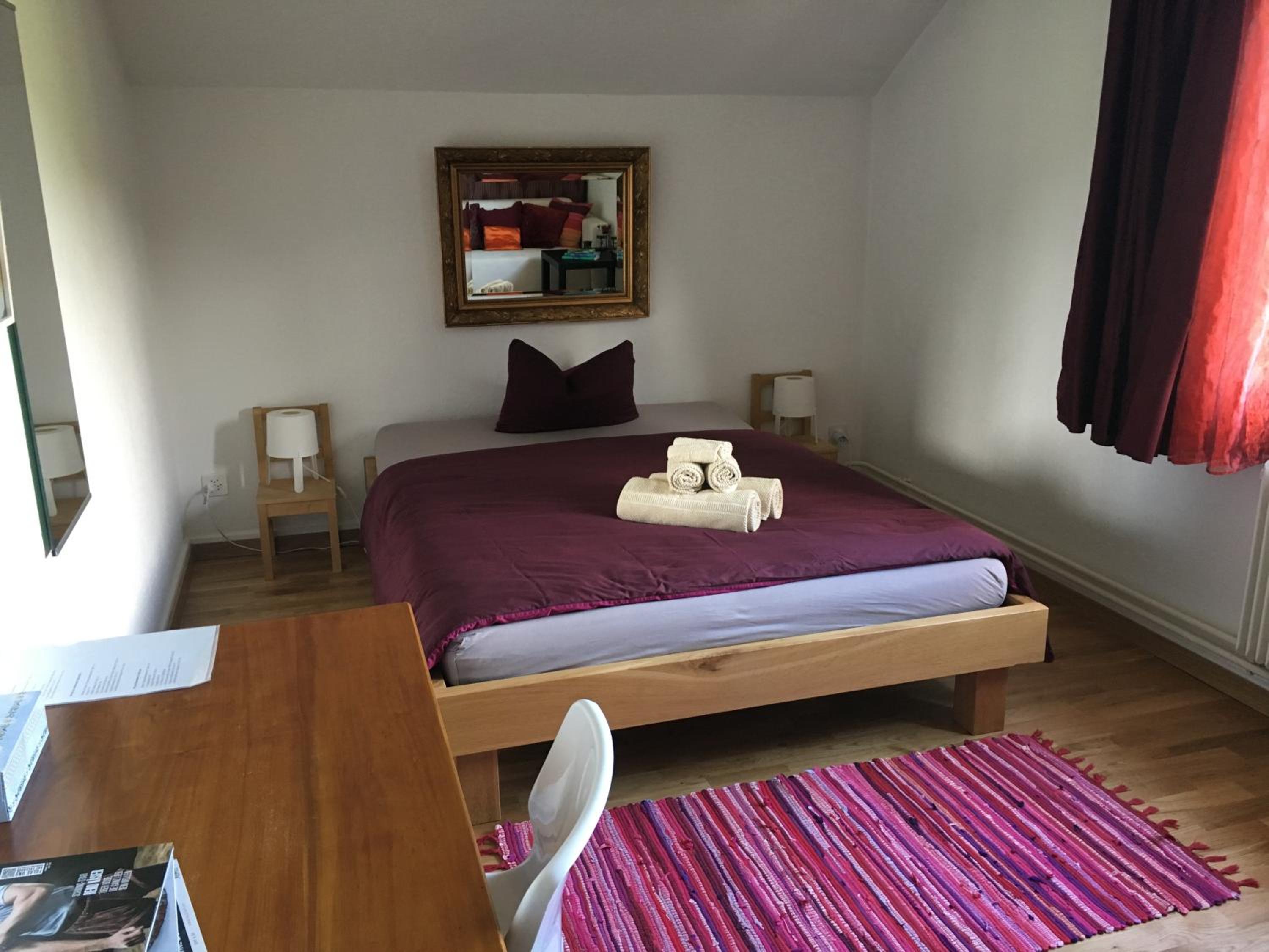 Small Double Room photo 1