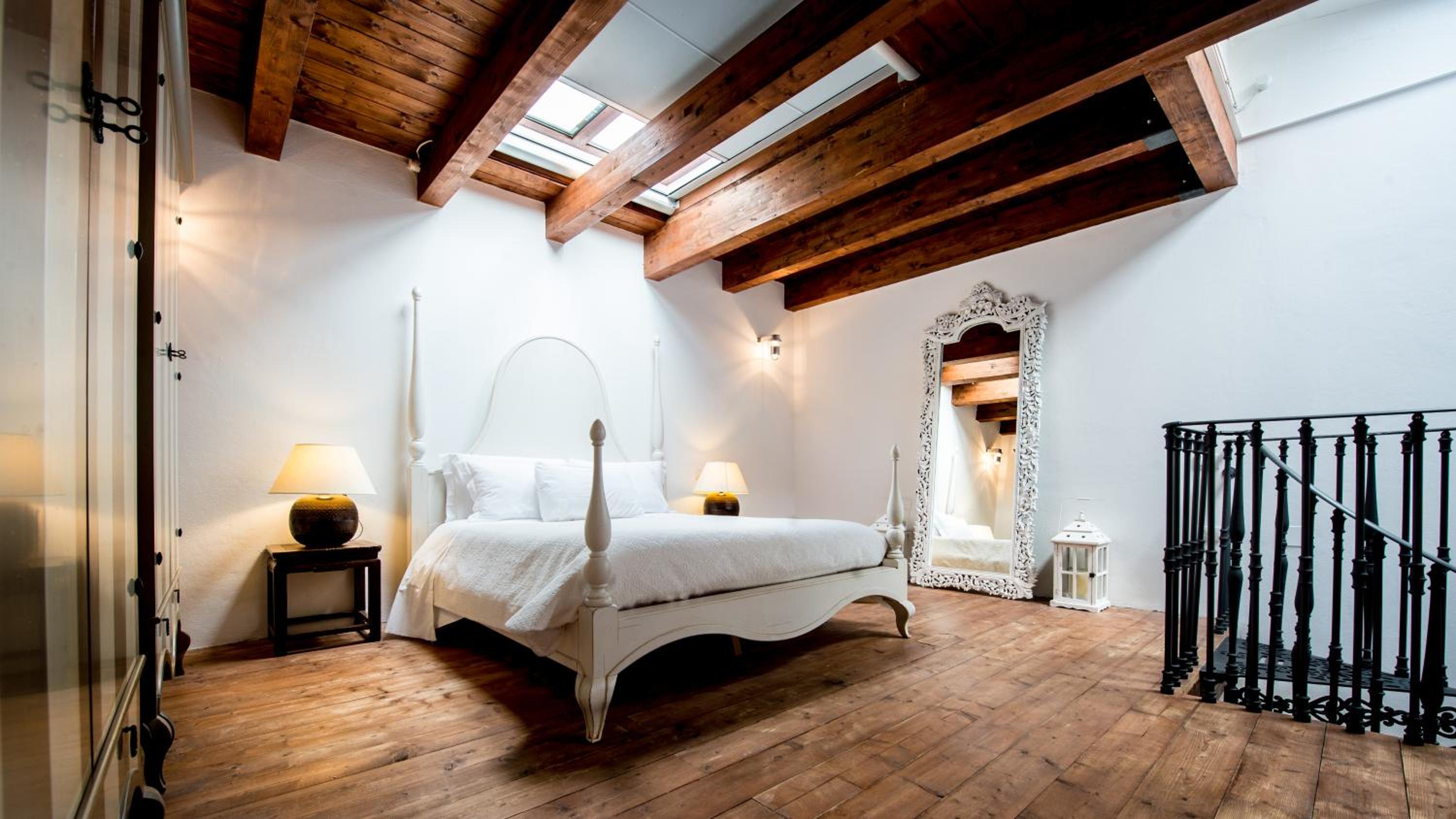 Suite with Garden View - Separate Building