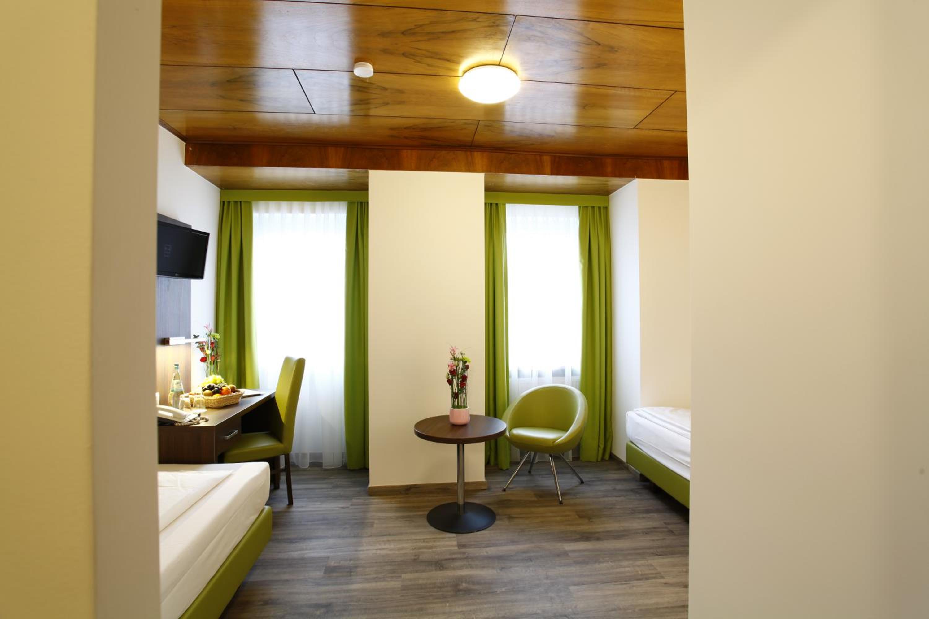 Triple Room - Photo 4