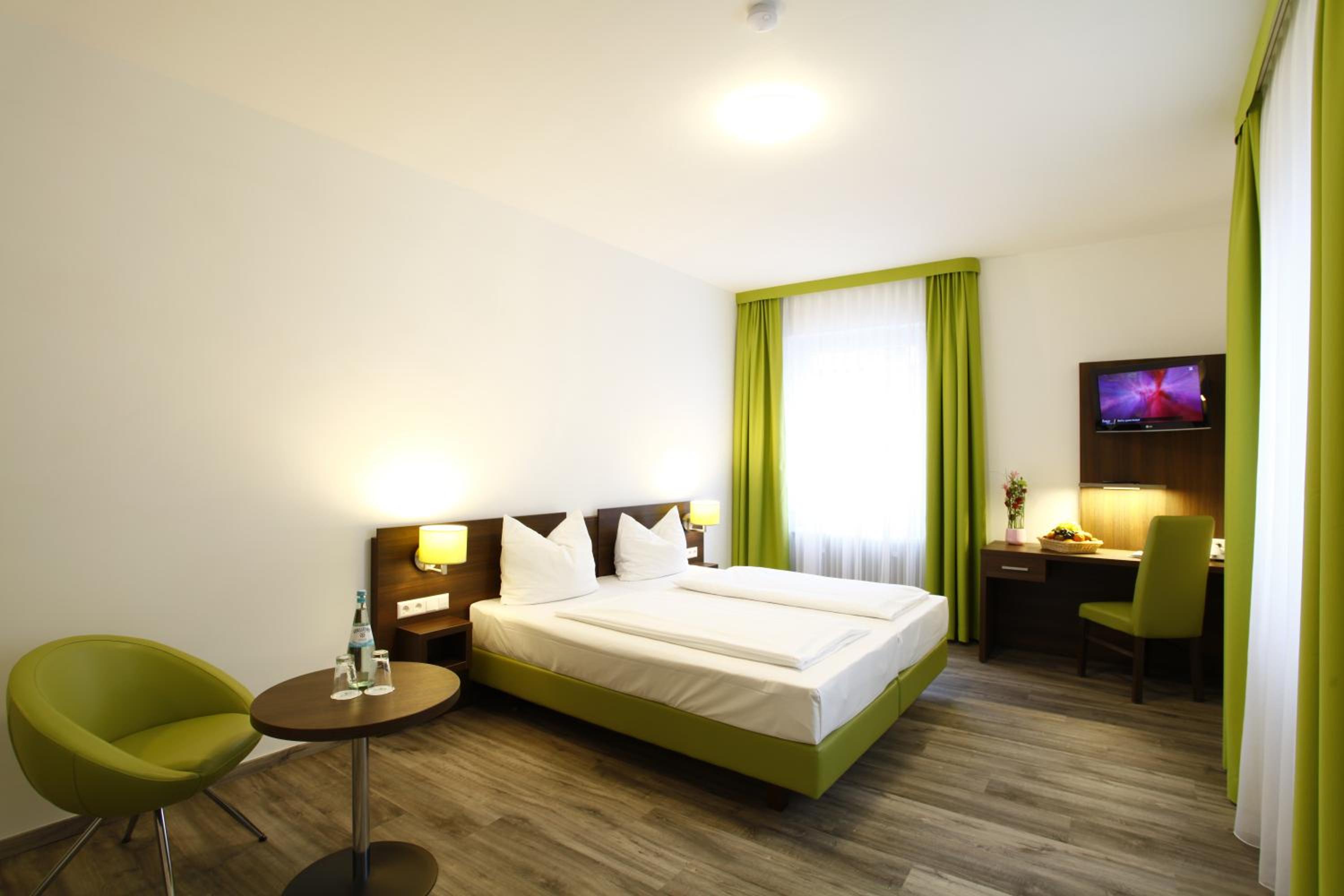 Superior Double Room - Photo 1