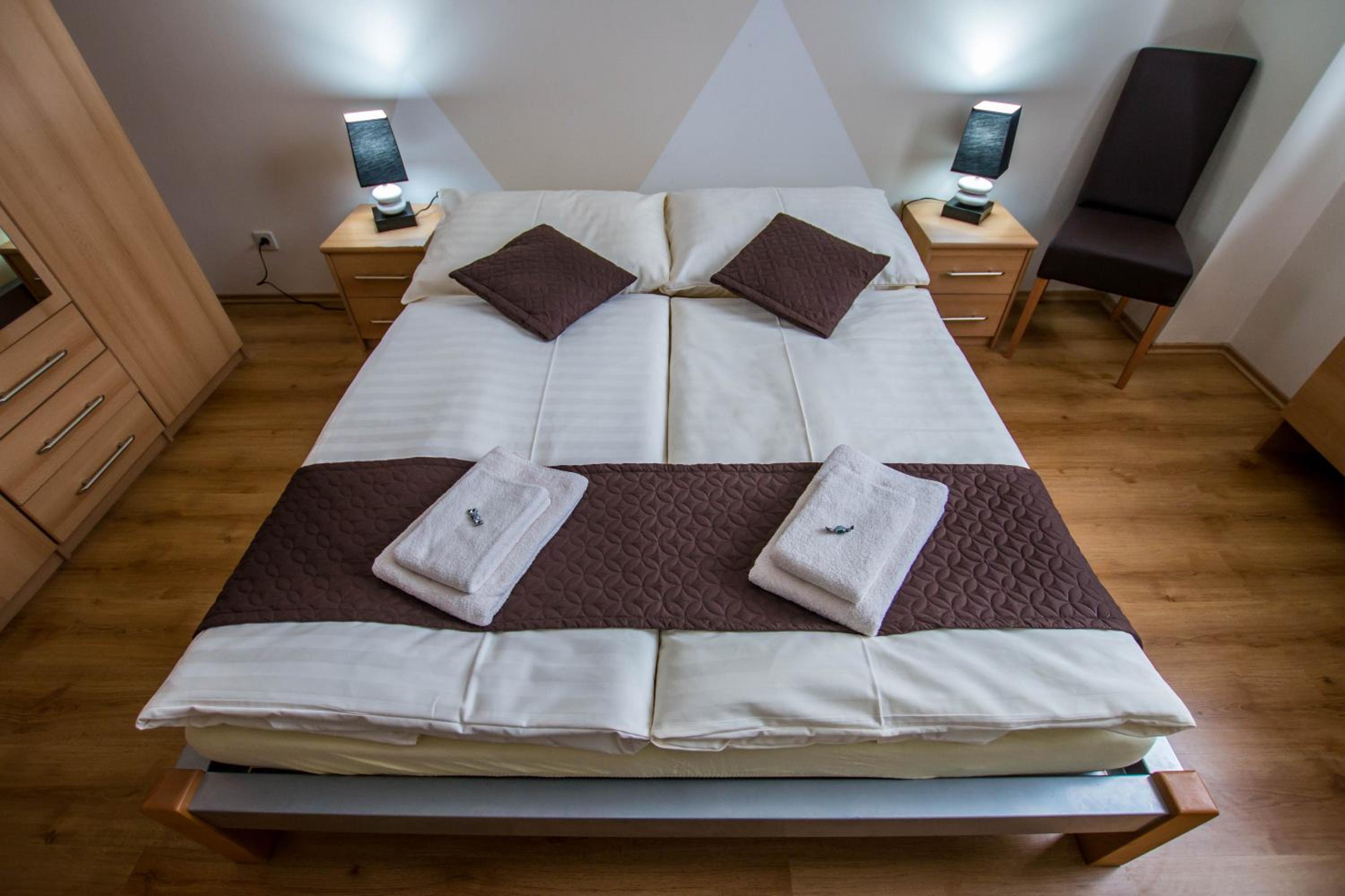 Apartment - Photo 3