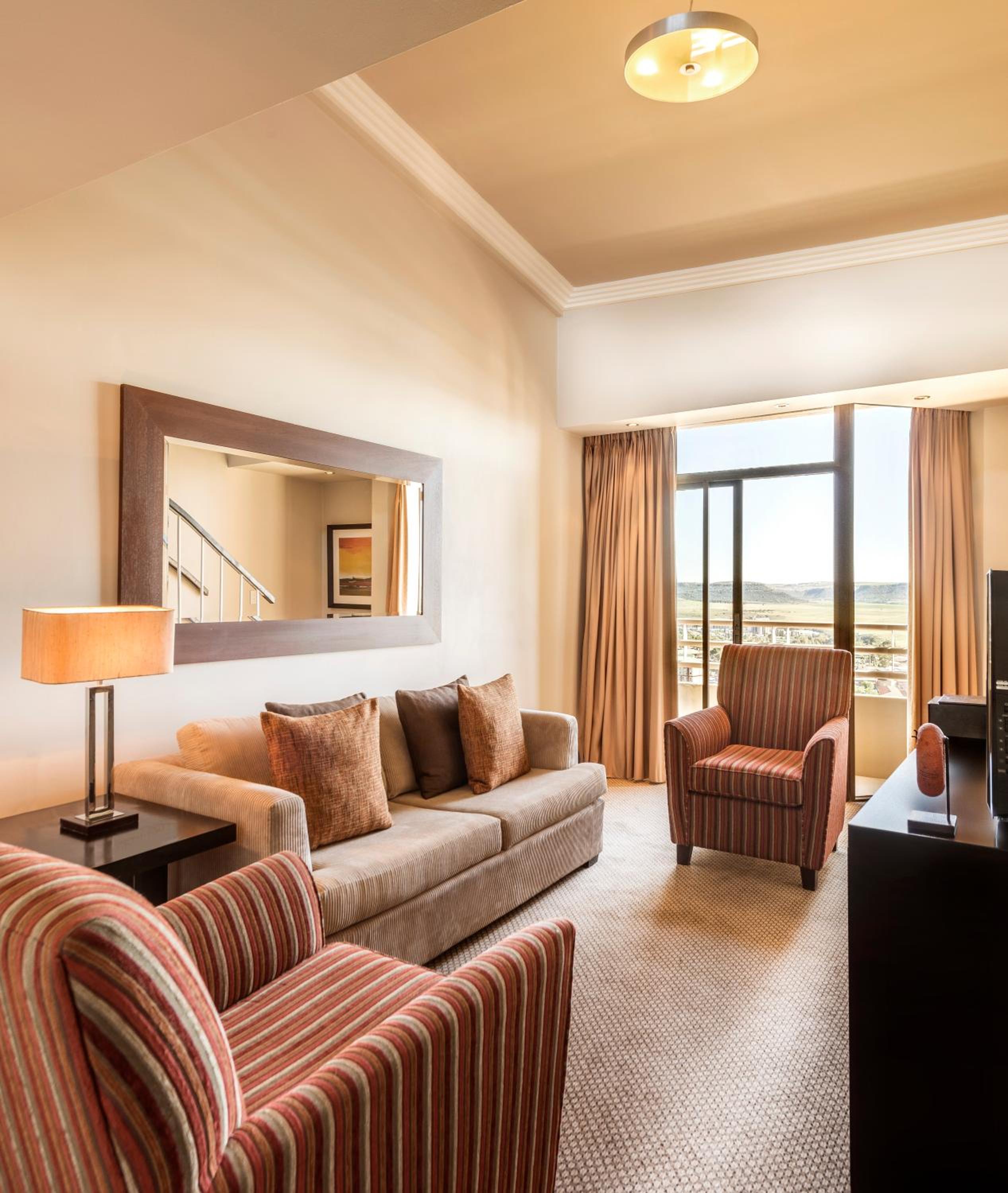 AVANI Suite - Photo 4