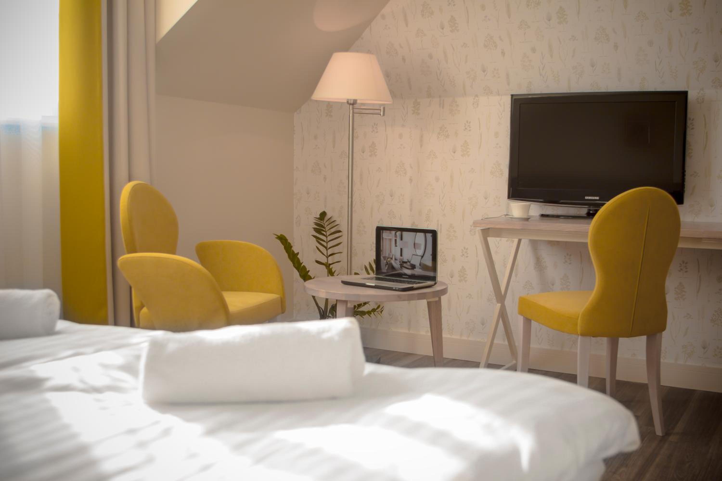 Standard Double Room photo 3