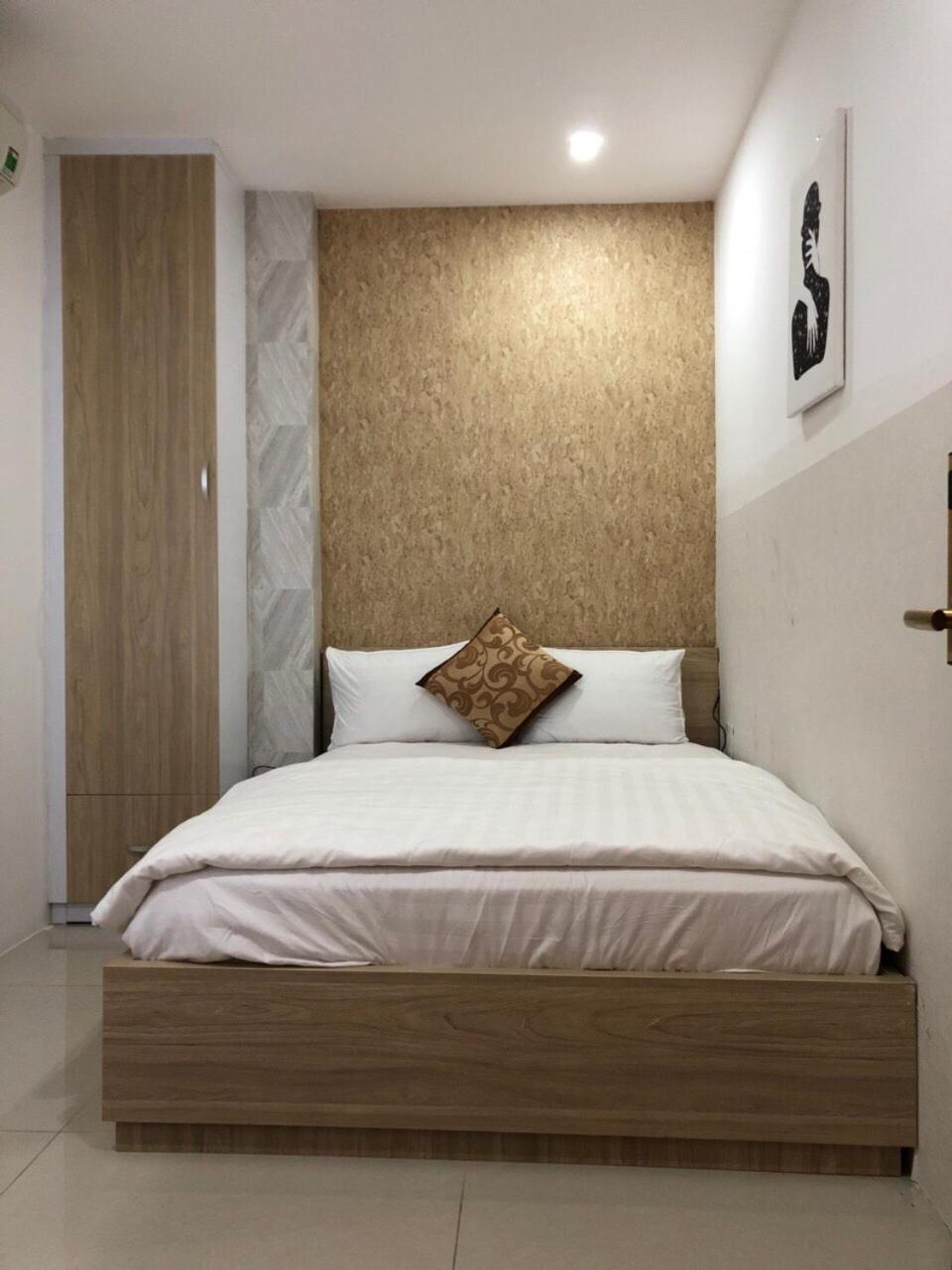 Small Single Room photo 1