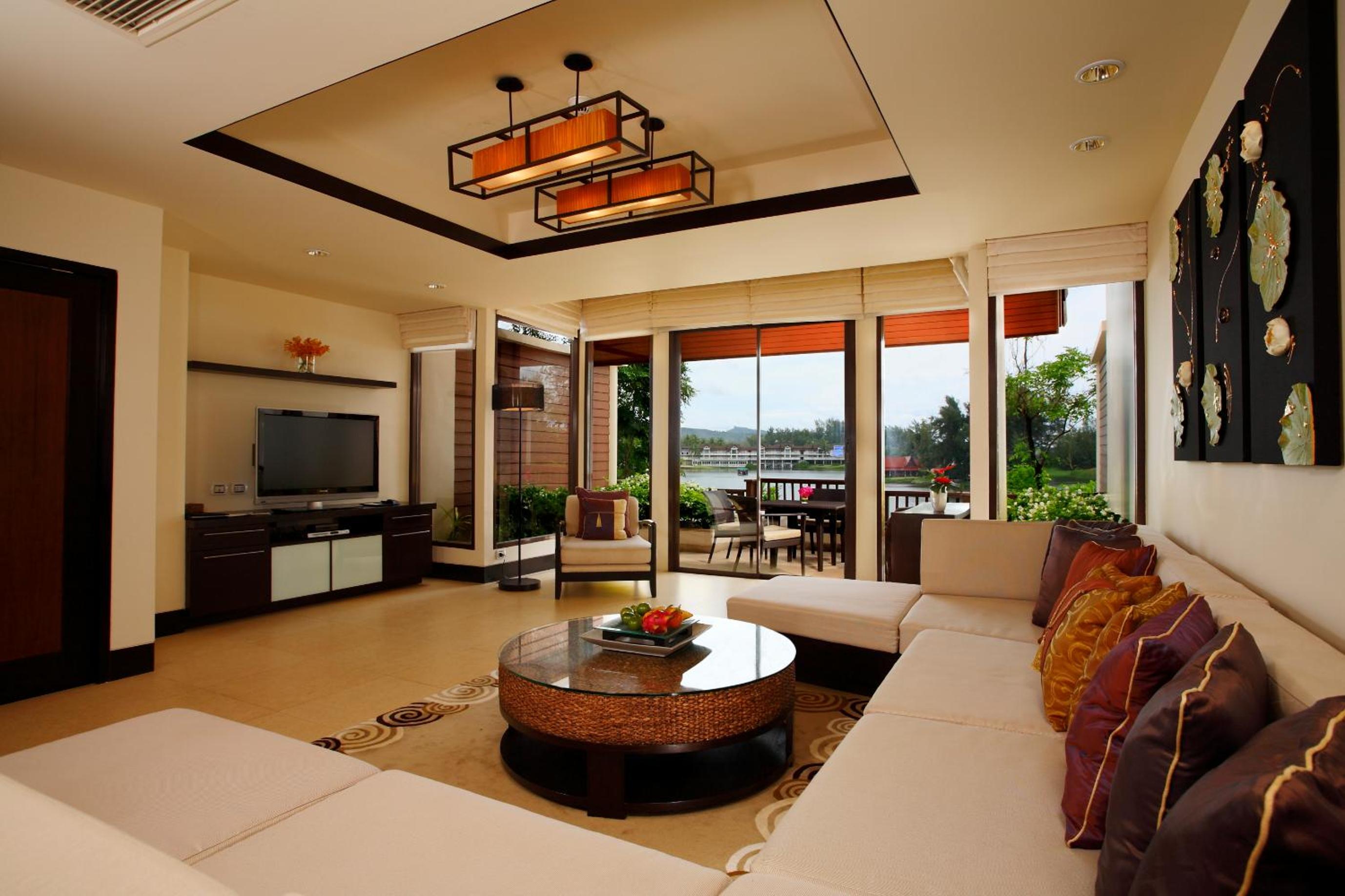 Two-Bedroom Villa - Photo 8