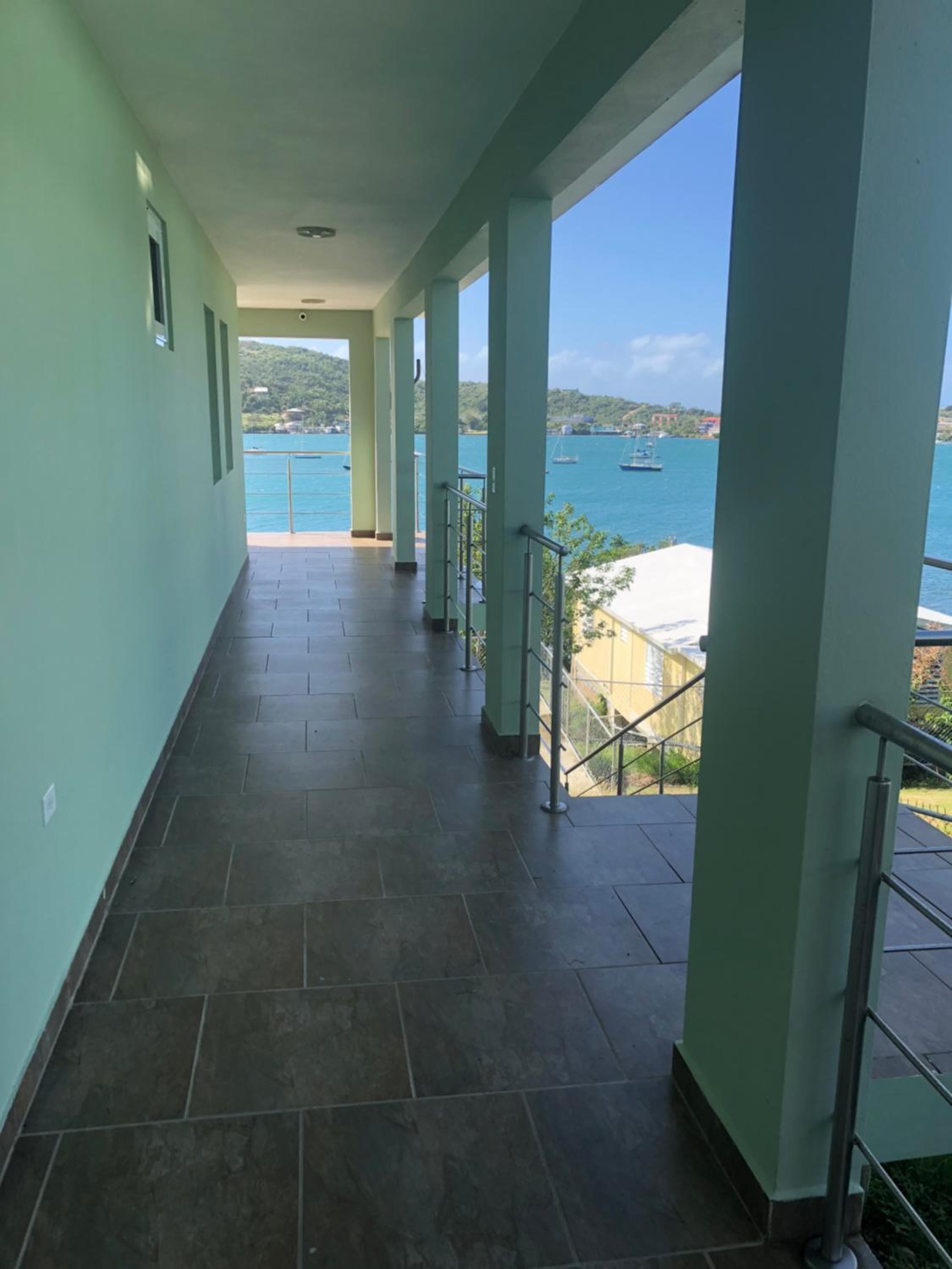 Apartment with Balcony photo 2