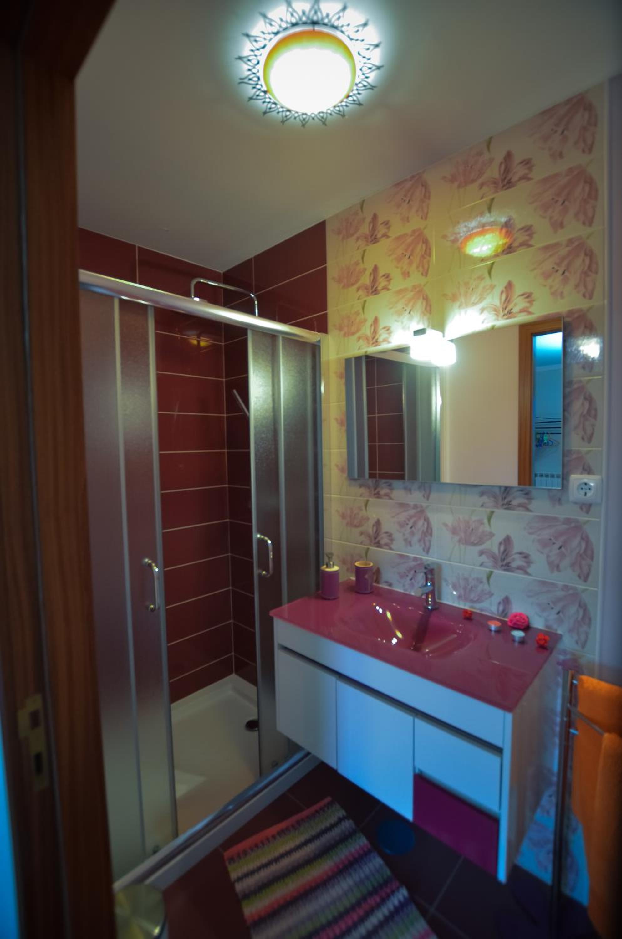 One-Bedroom House photo 2