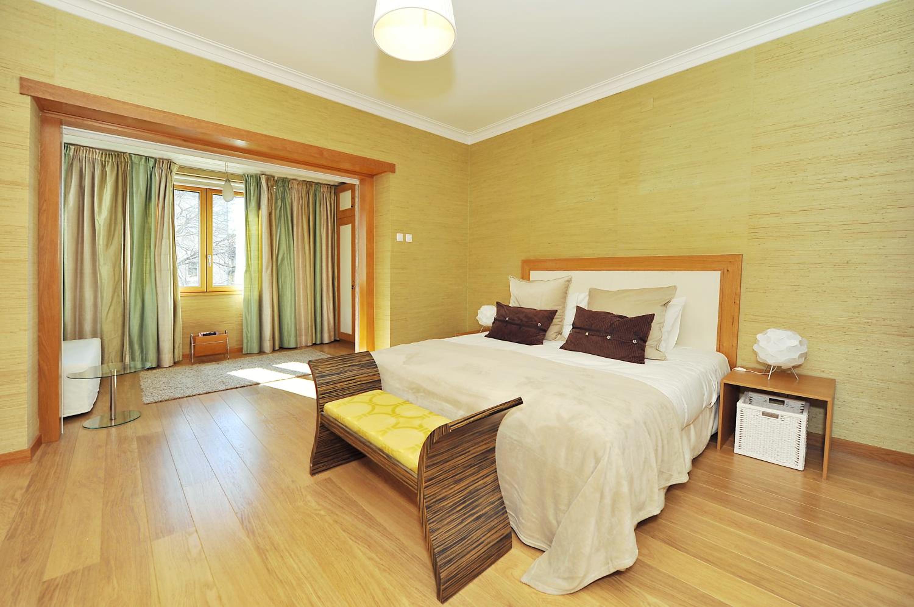 Superior King Suite - Photo 12