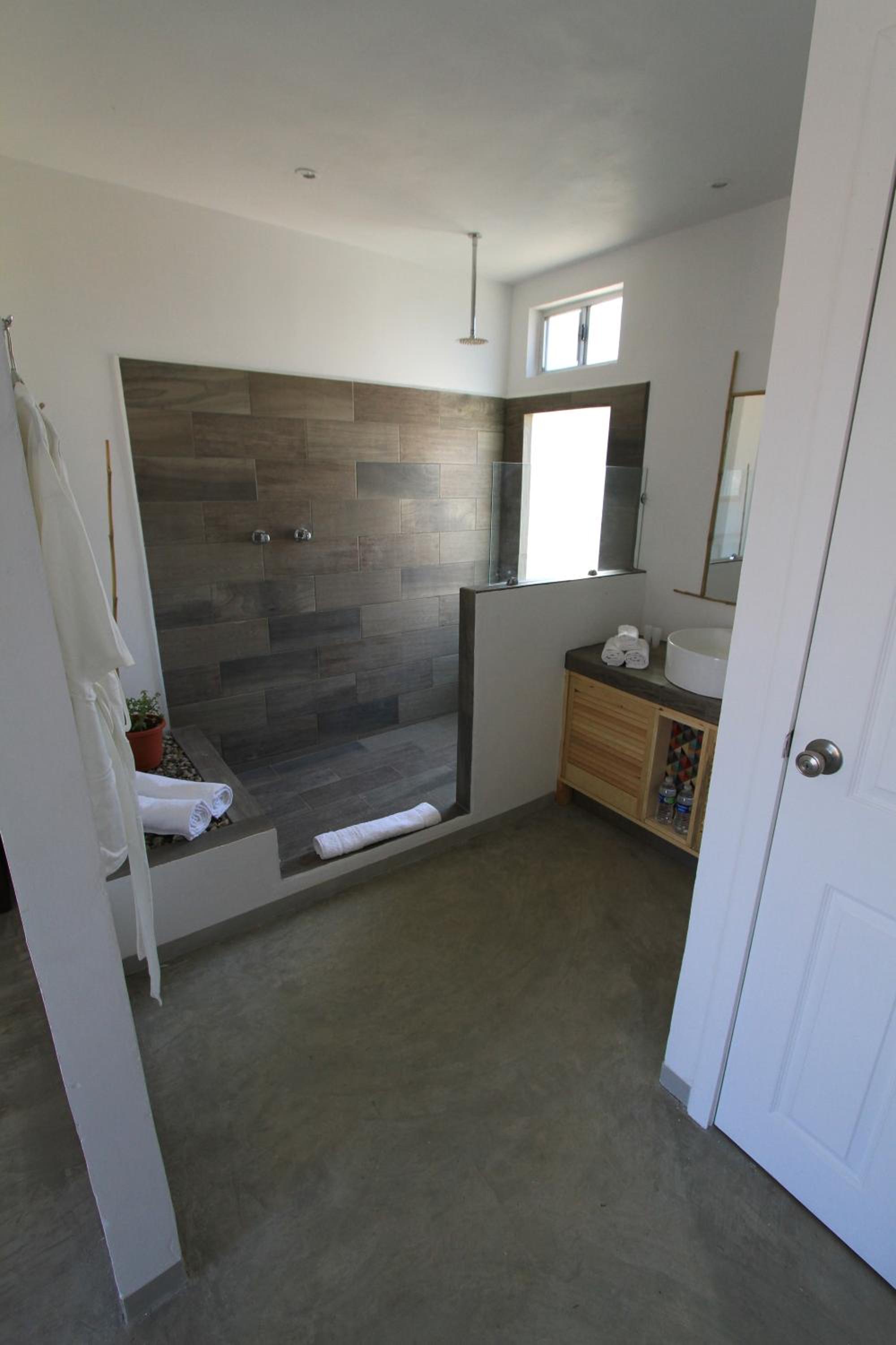 Suite with Mountain View photo 2