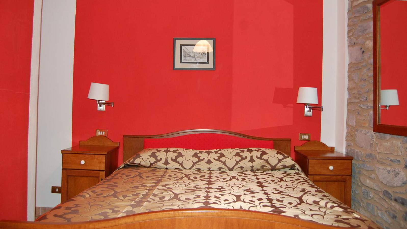 Double or Twin Room - Photo 7