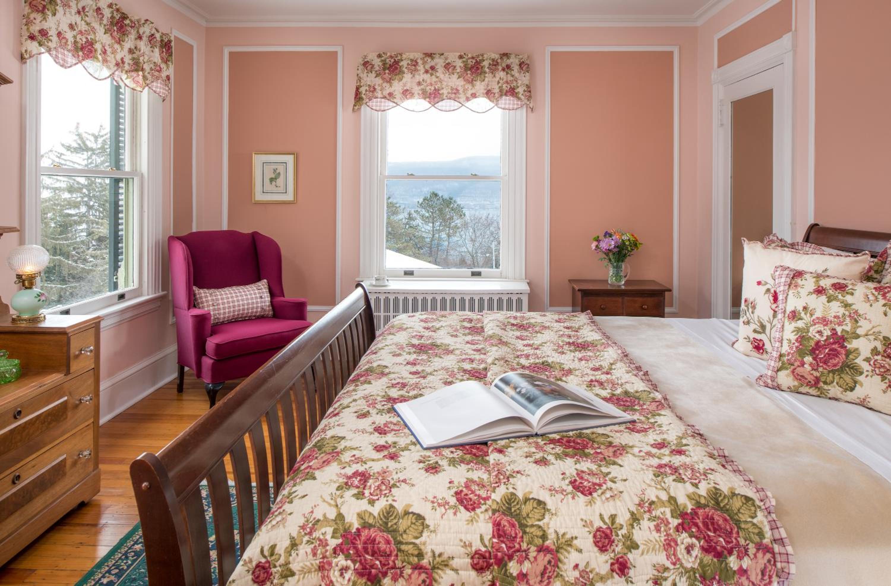 King Room with Lake View