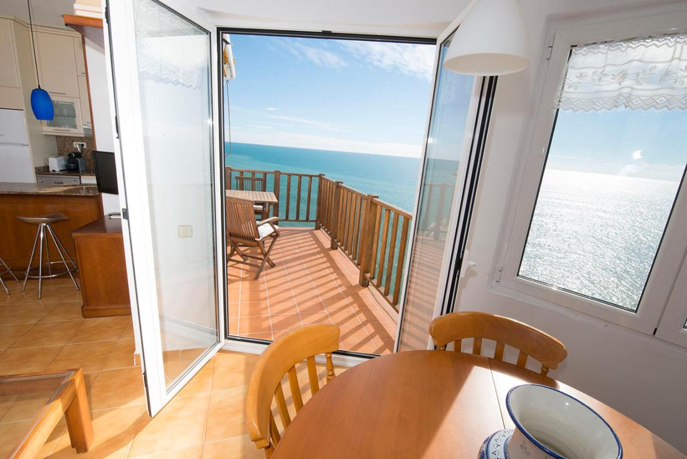 Apartment with Sea View photo 3
