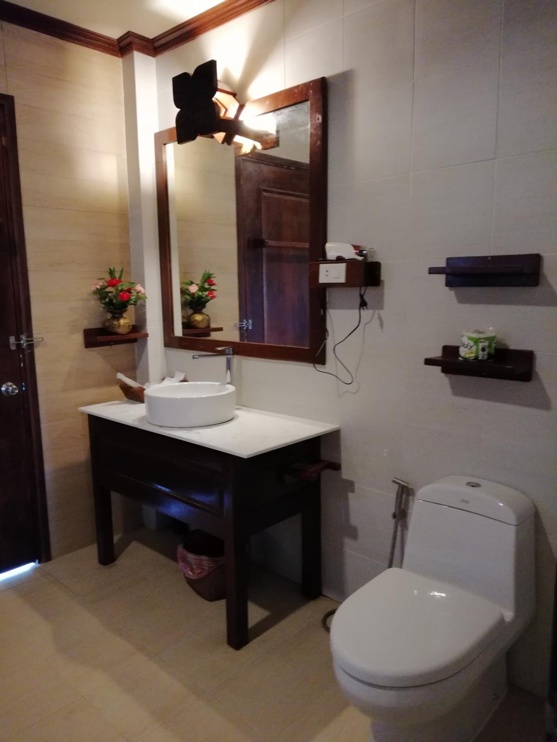 Deluxe Double or Twin Room with River View photo 2
