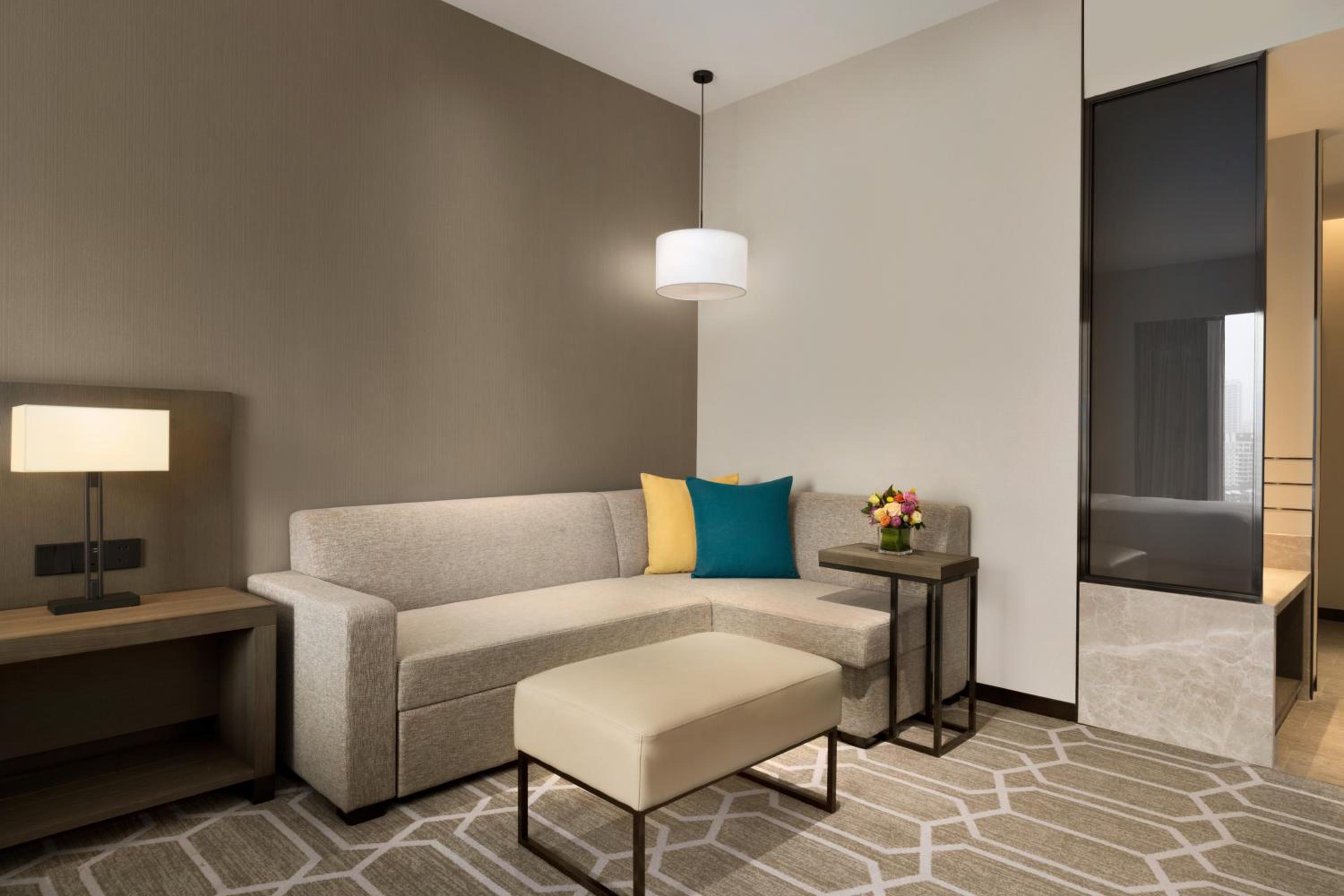 King Room with Sofa Bed and River View photo 2
