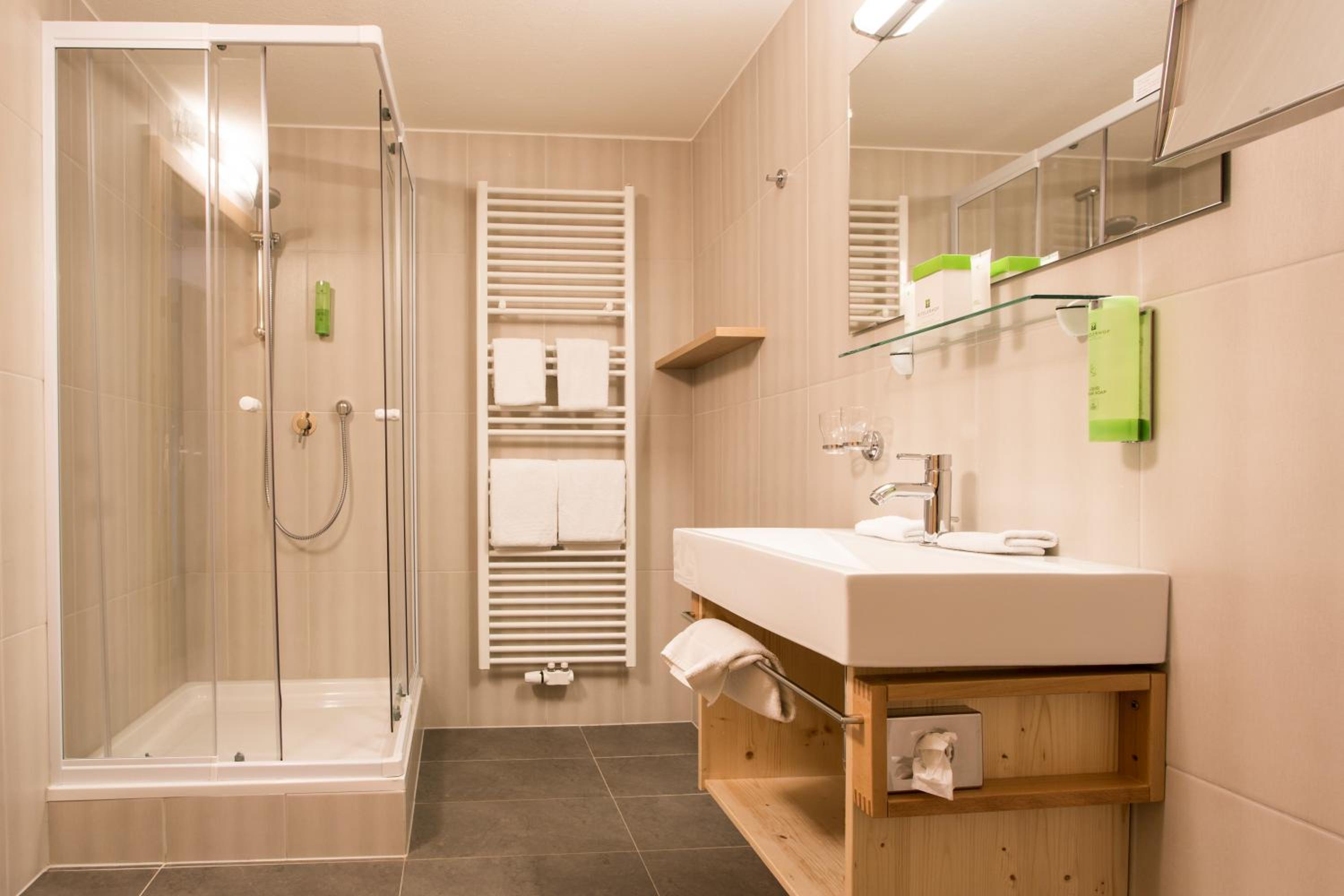 Standard Double Room - Baerenkopf Tirol photo 2