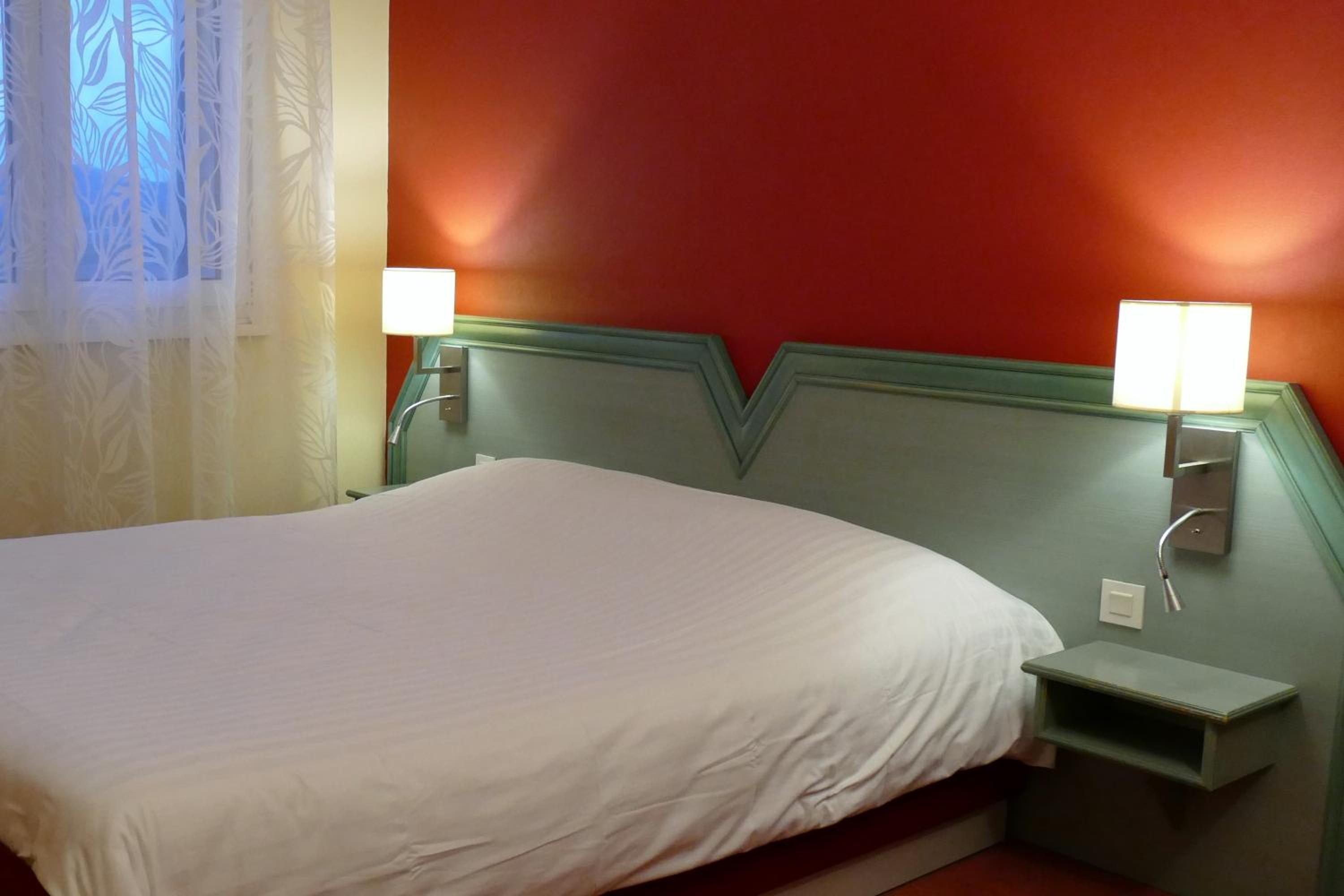Double or Twin Room photo 3