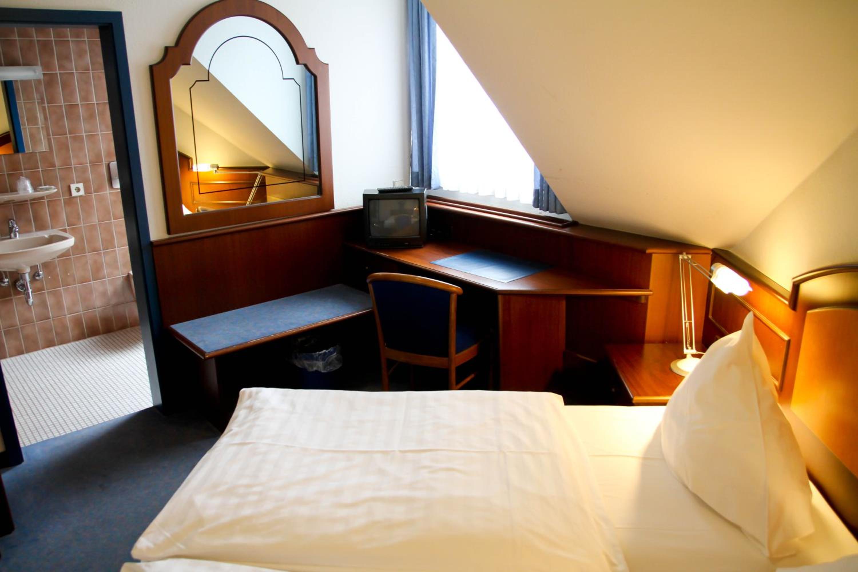 Double Room photo 3