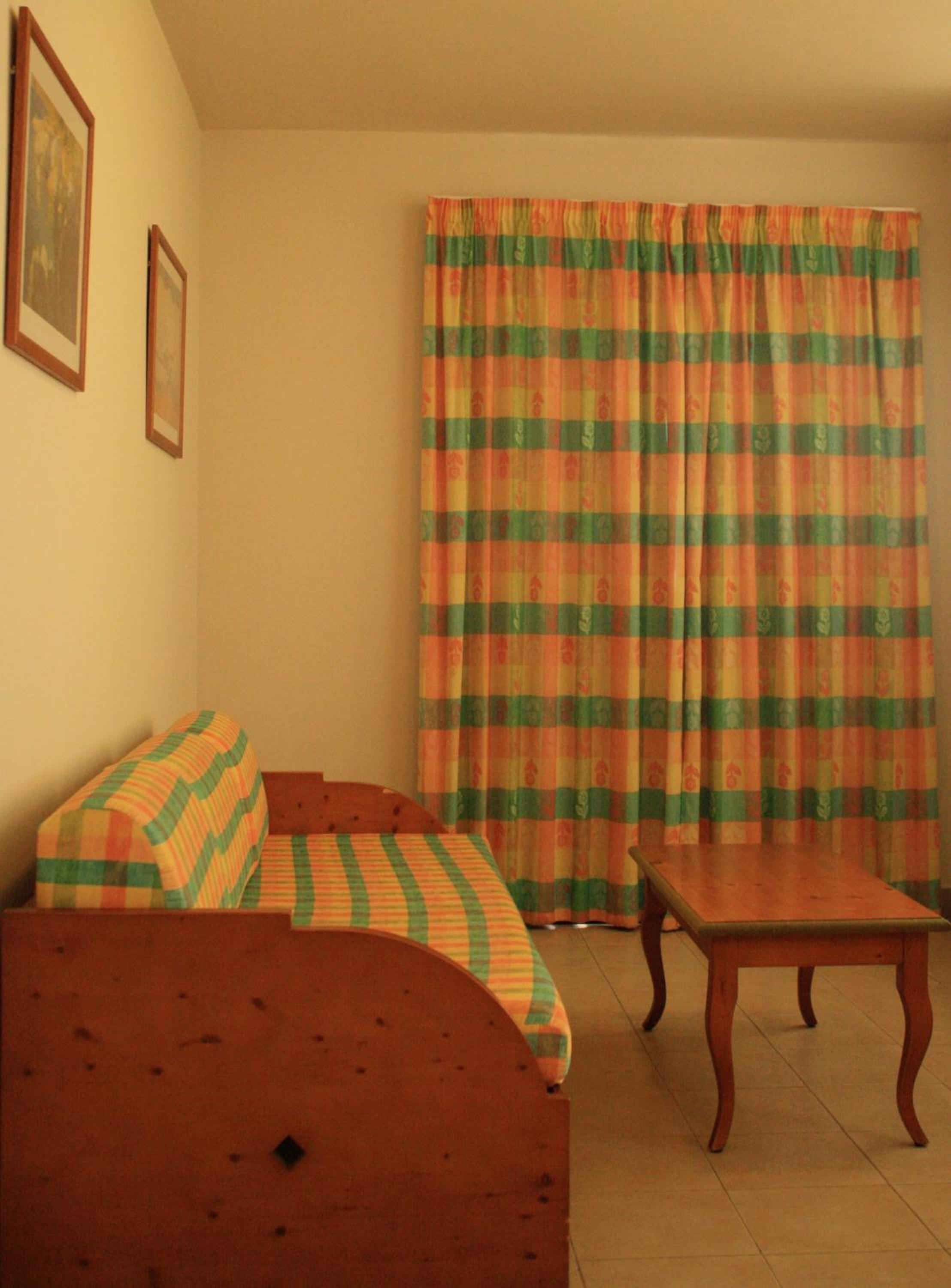 Apartamento de Dos Habitaciones (3 Adultos + 1 Niño)