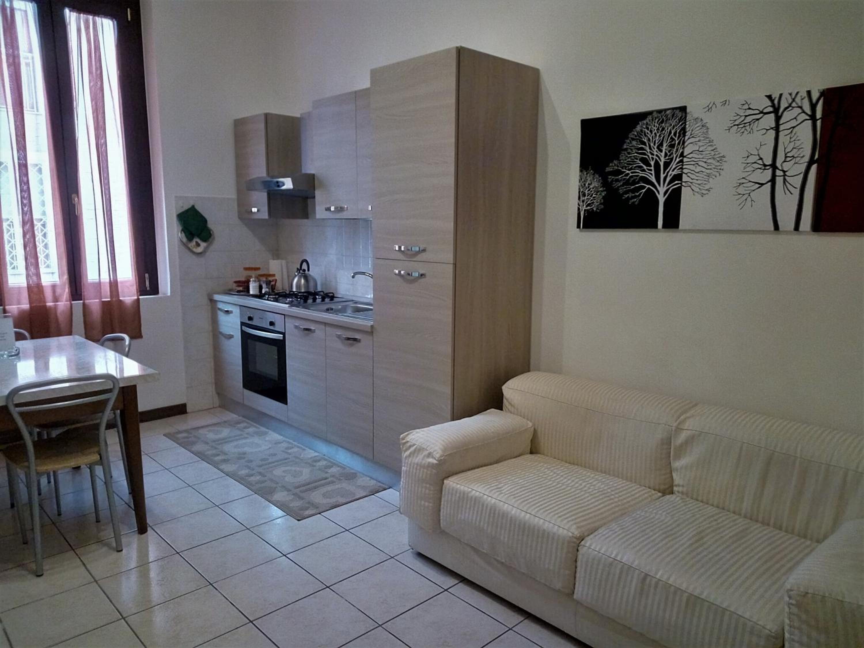 One-Bedroom Apartment - Photo 19