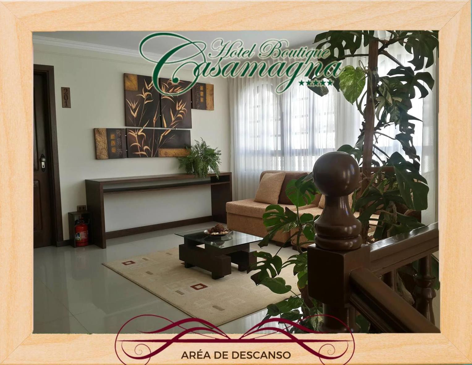 Family Room (4 Adults) photo 1