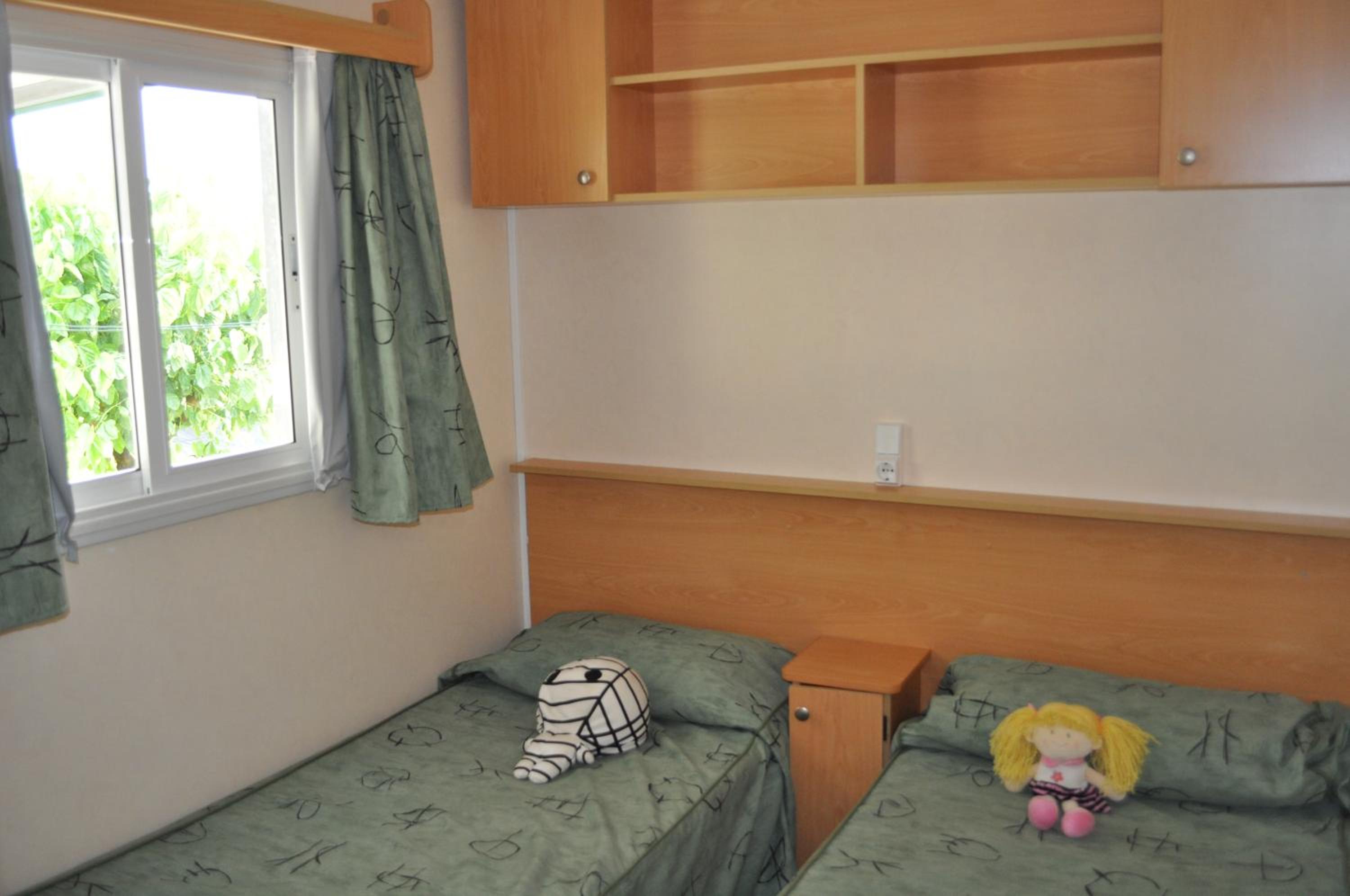 Casa móvil de tres habitaciones (6 adultos)
