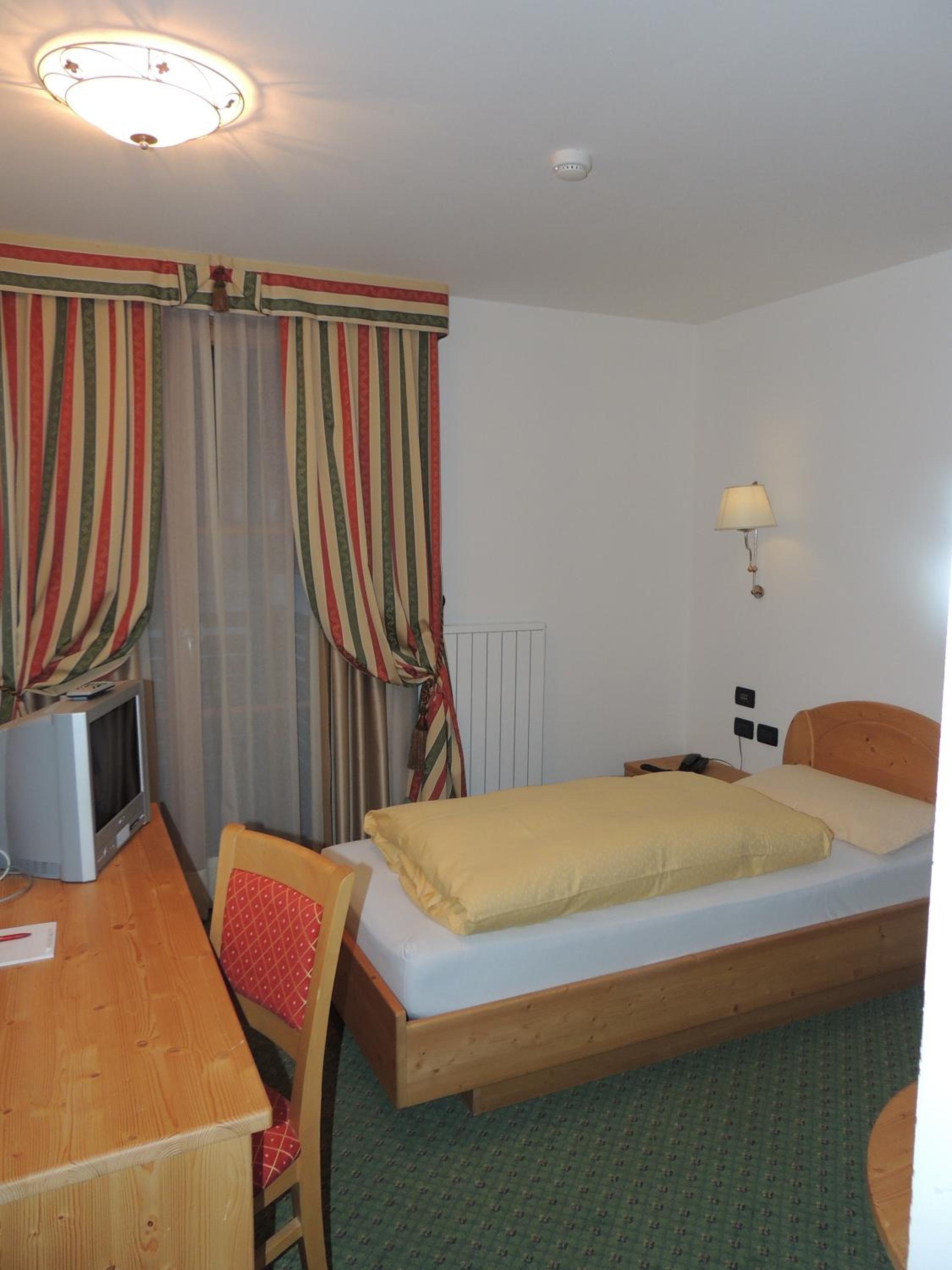 Single Room photo 3
