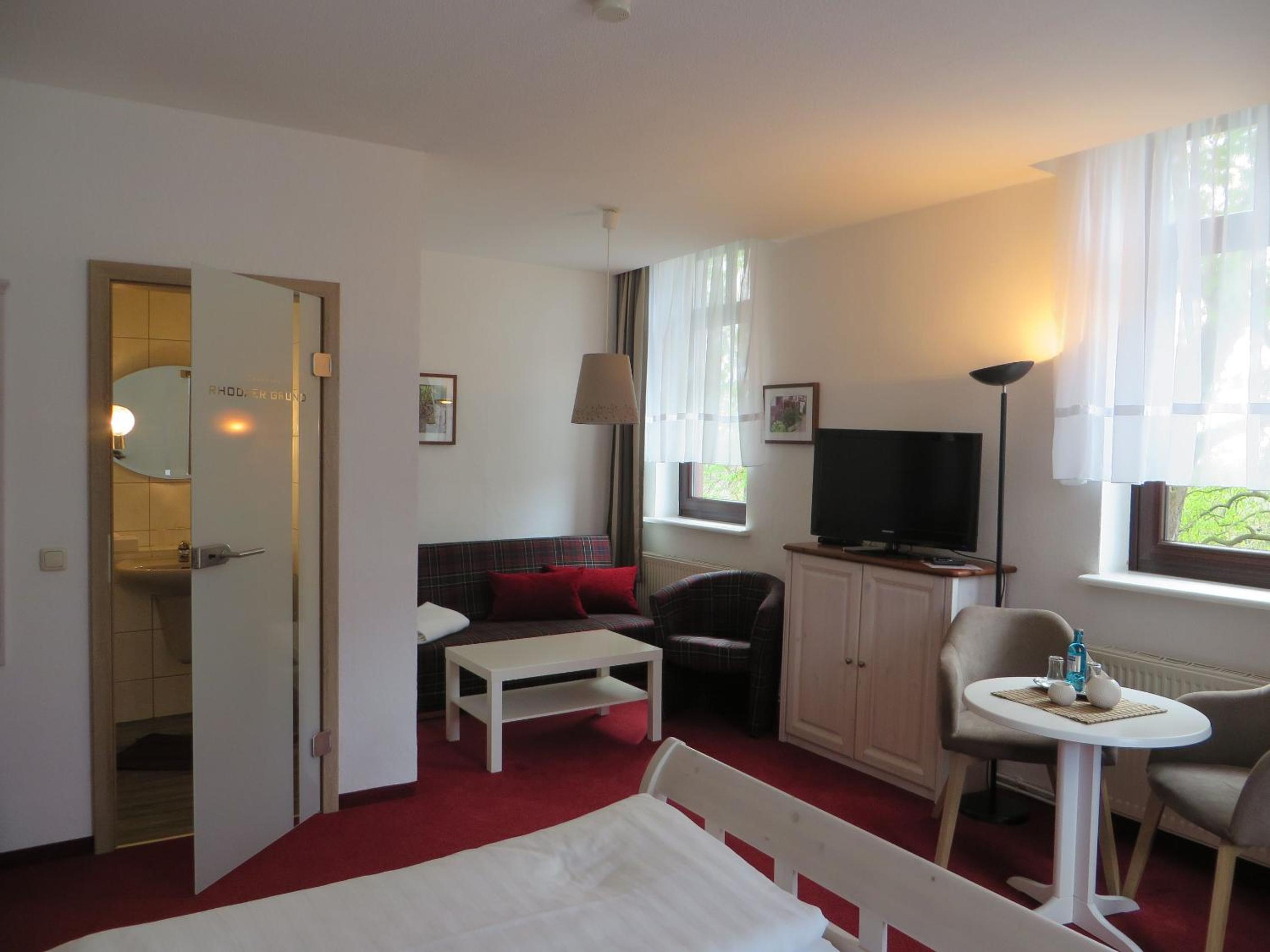 Double Room - Photo 4
