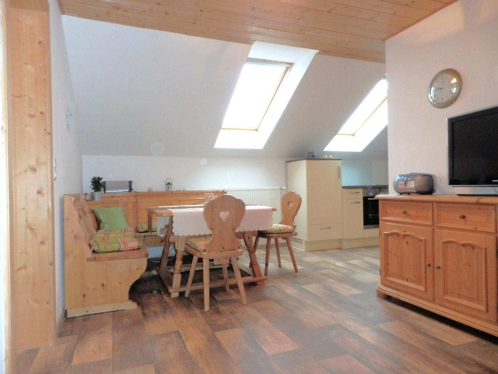 One-Bedroom Apartment with Mountain View photo 1