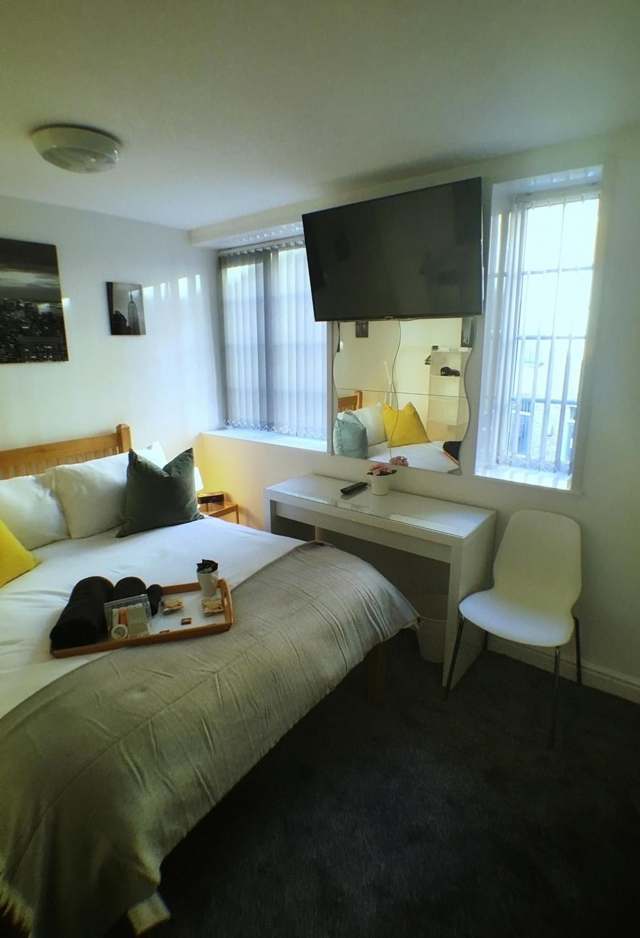 Apartment - Photo 1