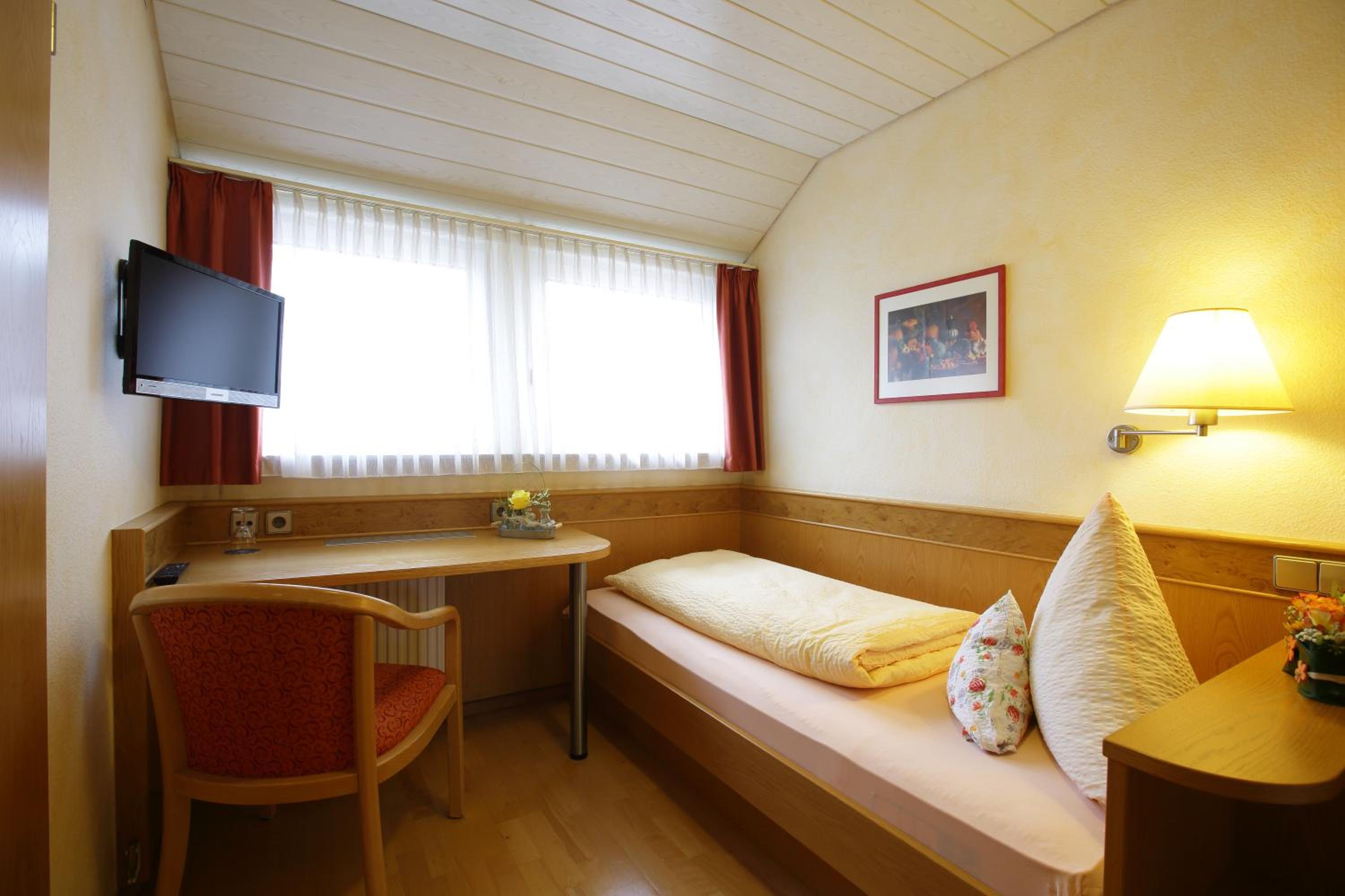Small Single Room