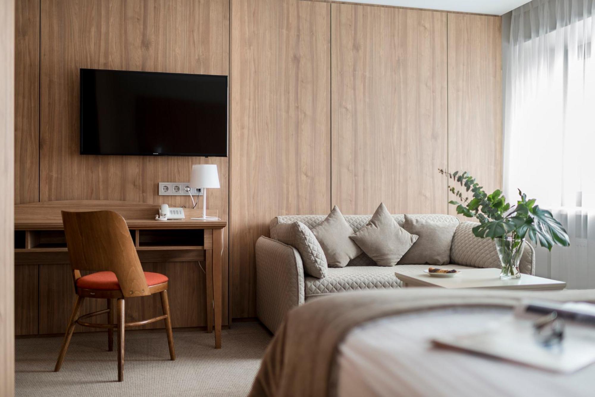Superior Double Room - Photo 3