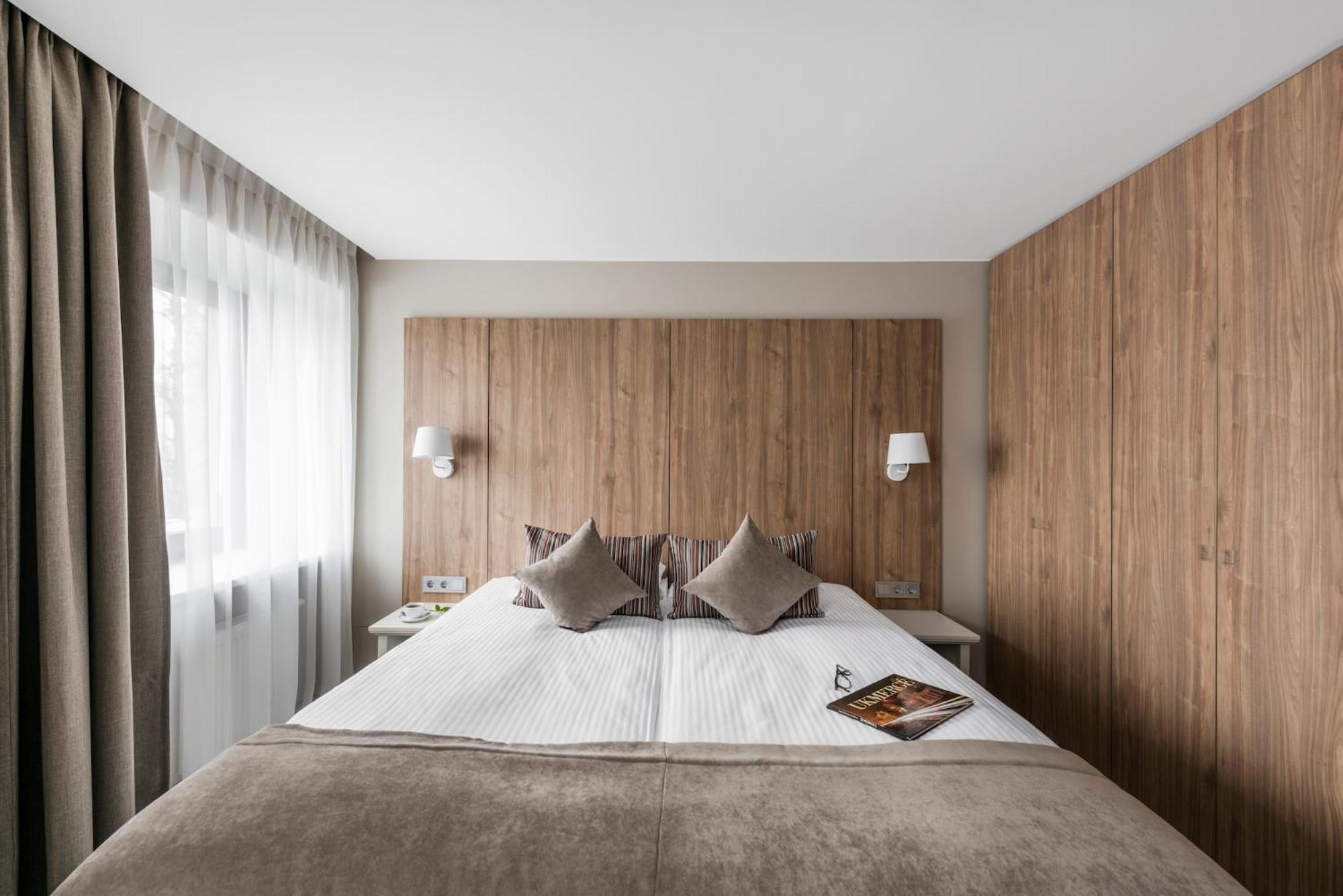 Double Room - Photo 3
