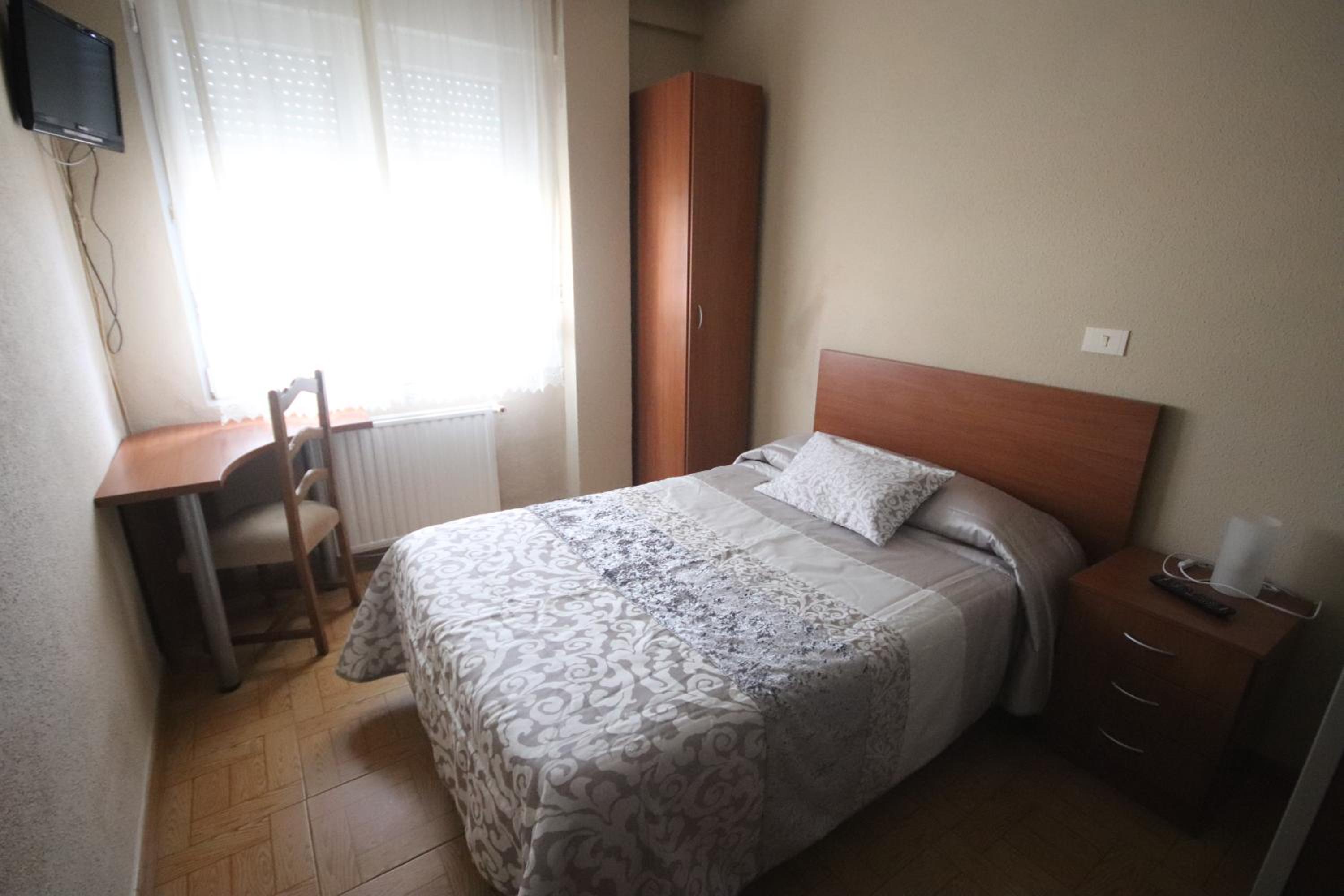 Single Room photo 3