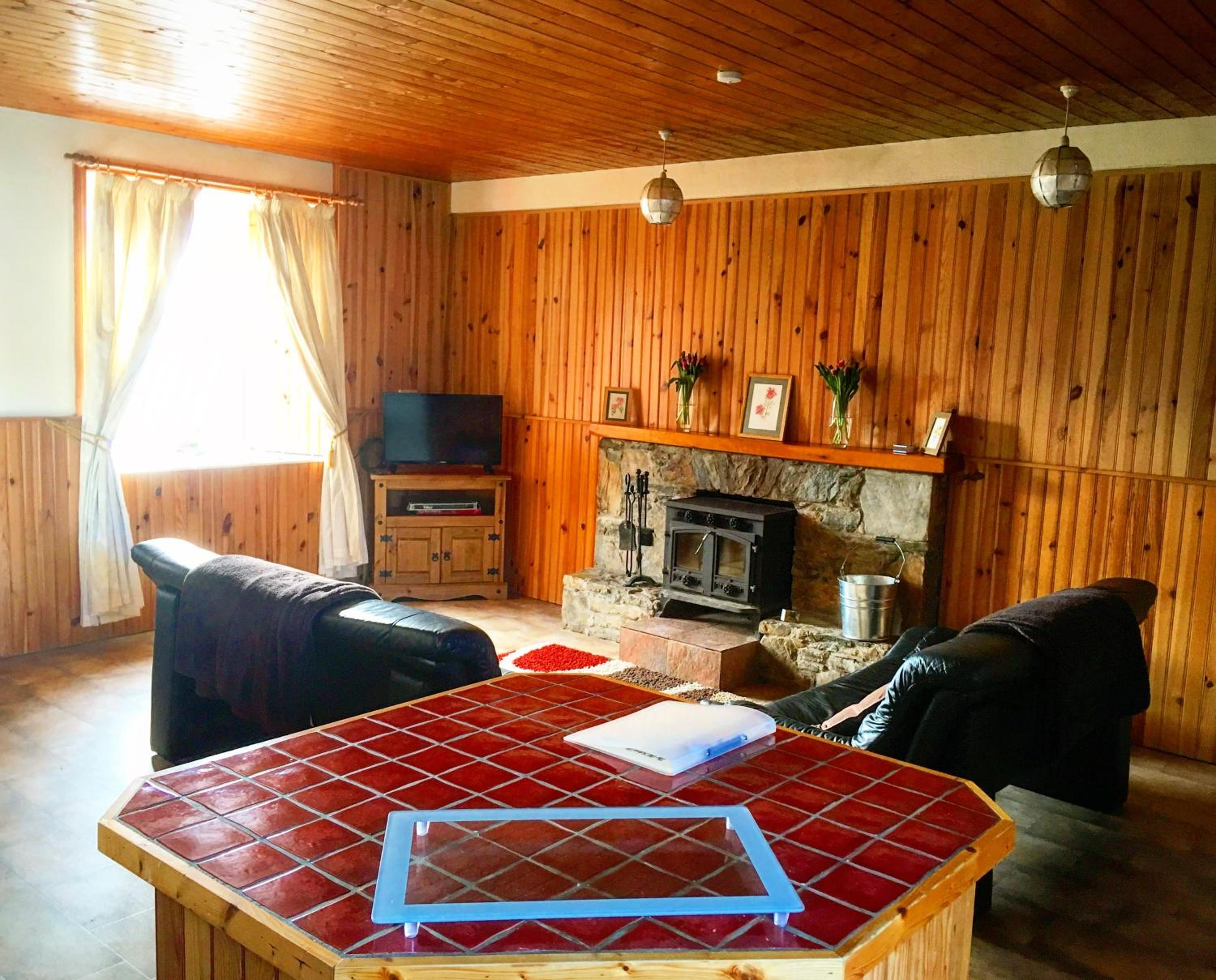 Two-Bedroom House - Photo 13