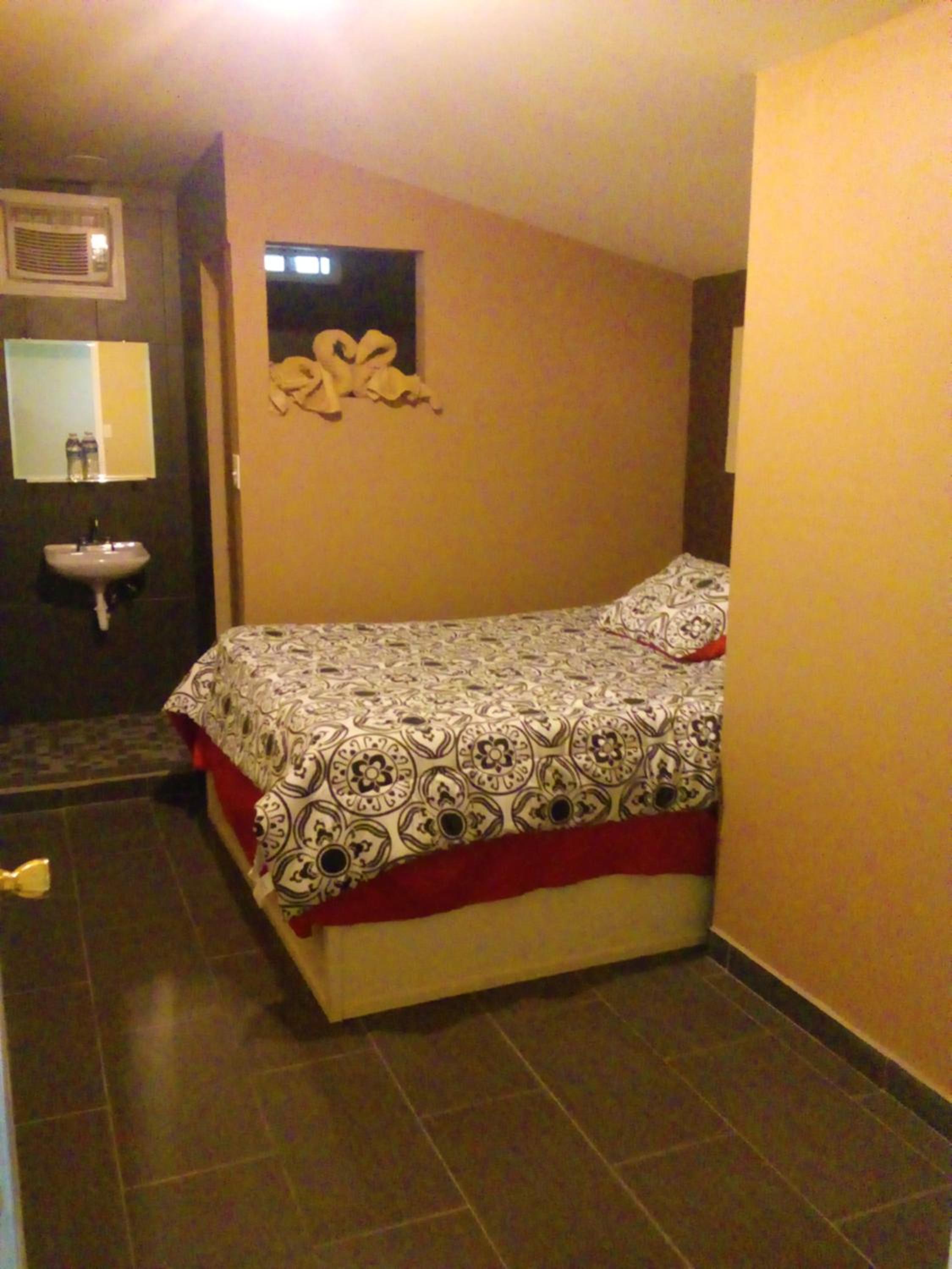 Matrimonial Room photo 1