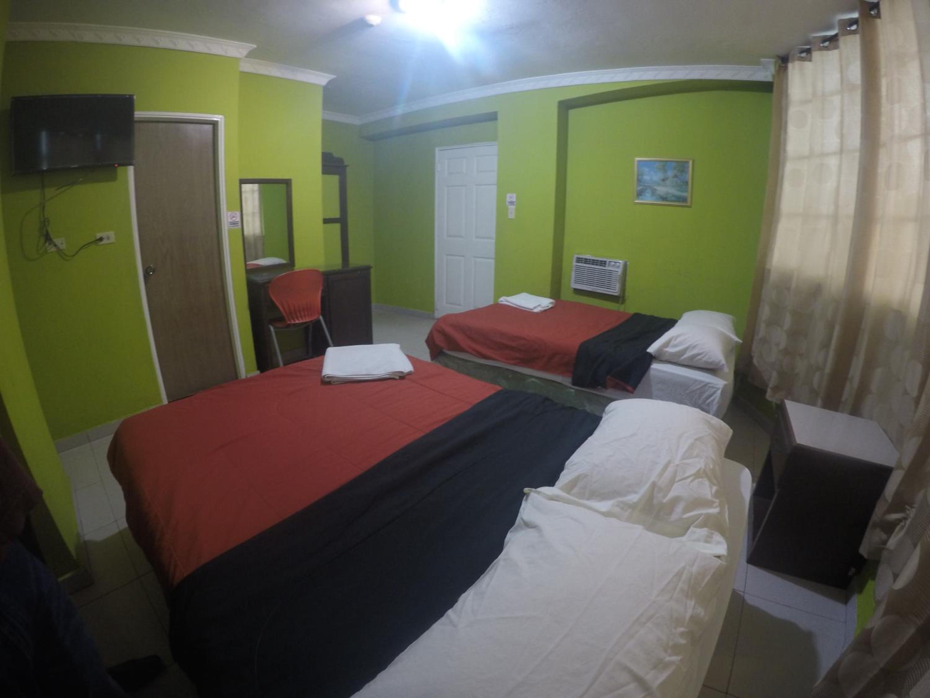 Double Room with Two Double Beds photo 2
