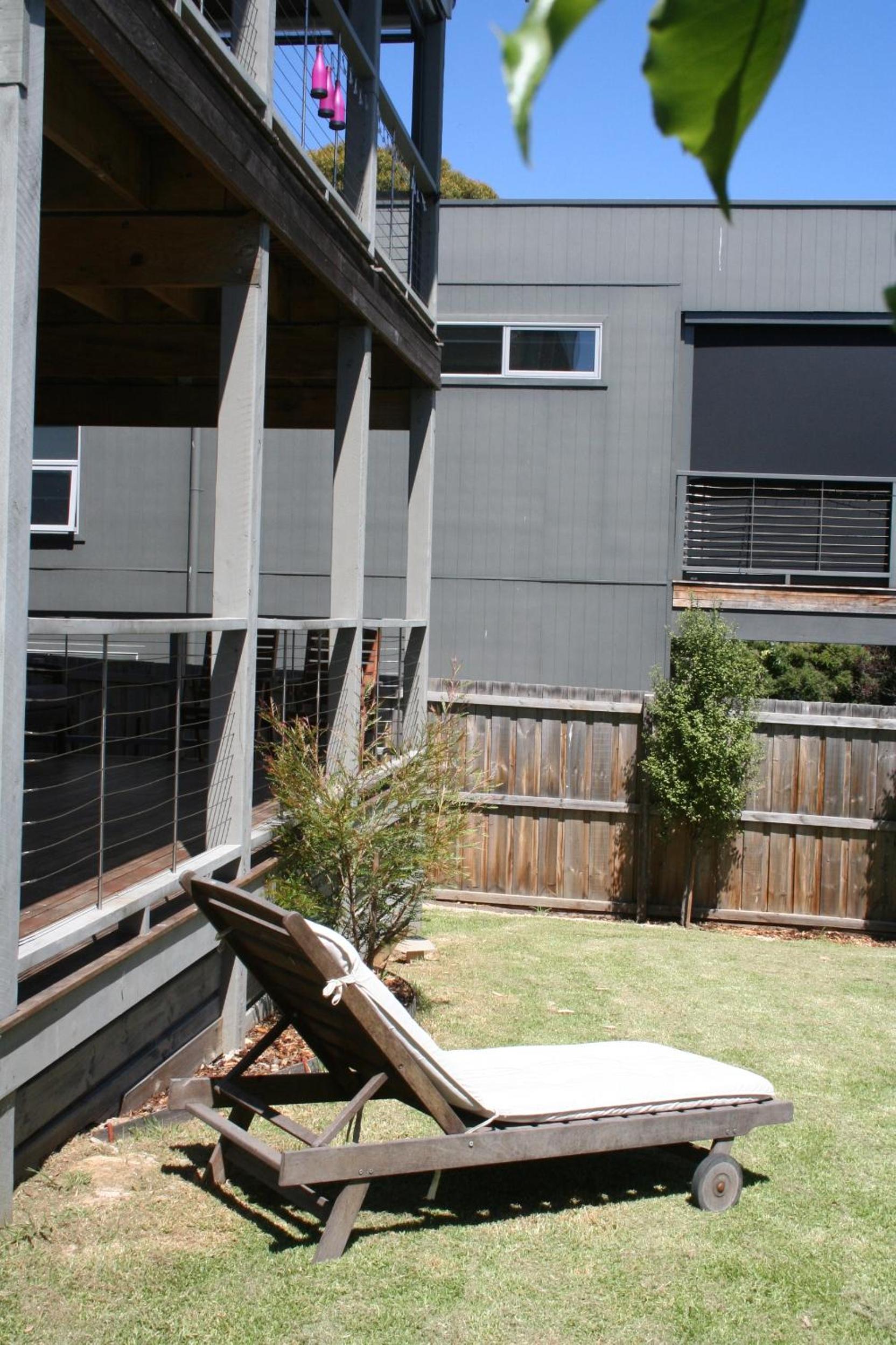 Four-Bedroom House photo 2