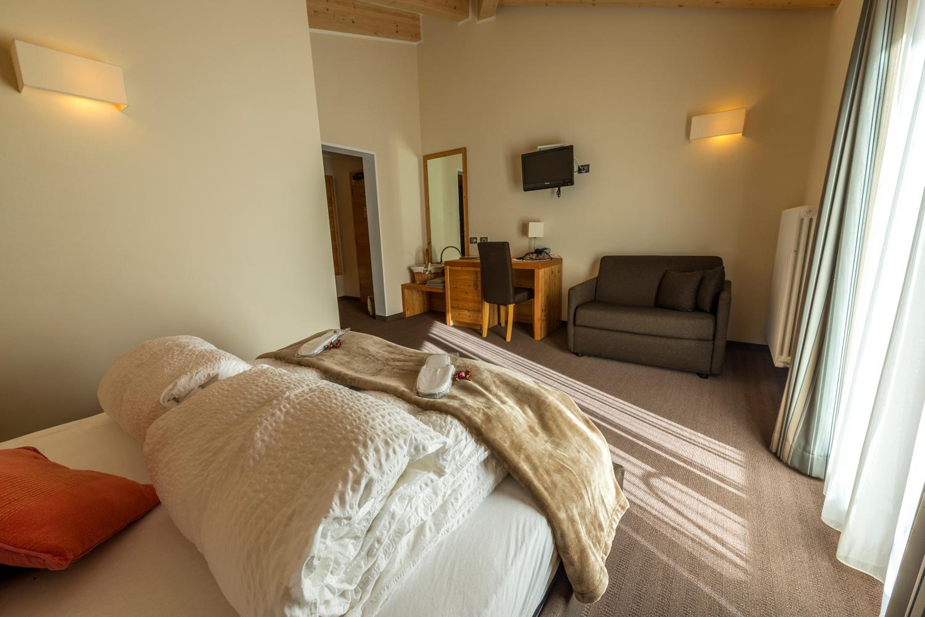 Quadruple Room - Photo 1