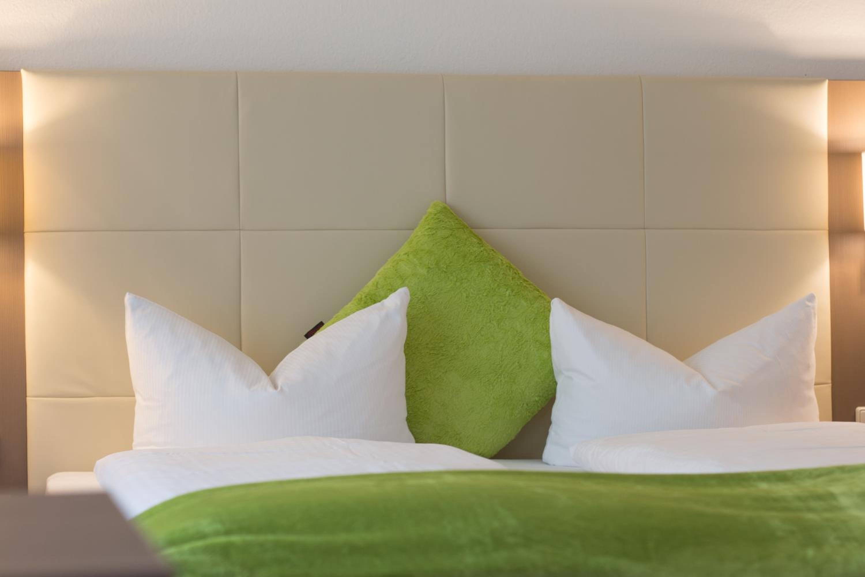 Double Room - Photo 10